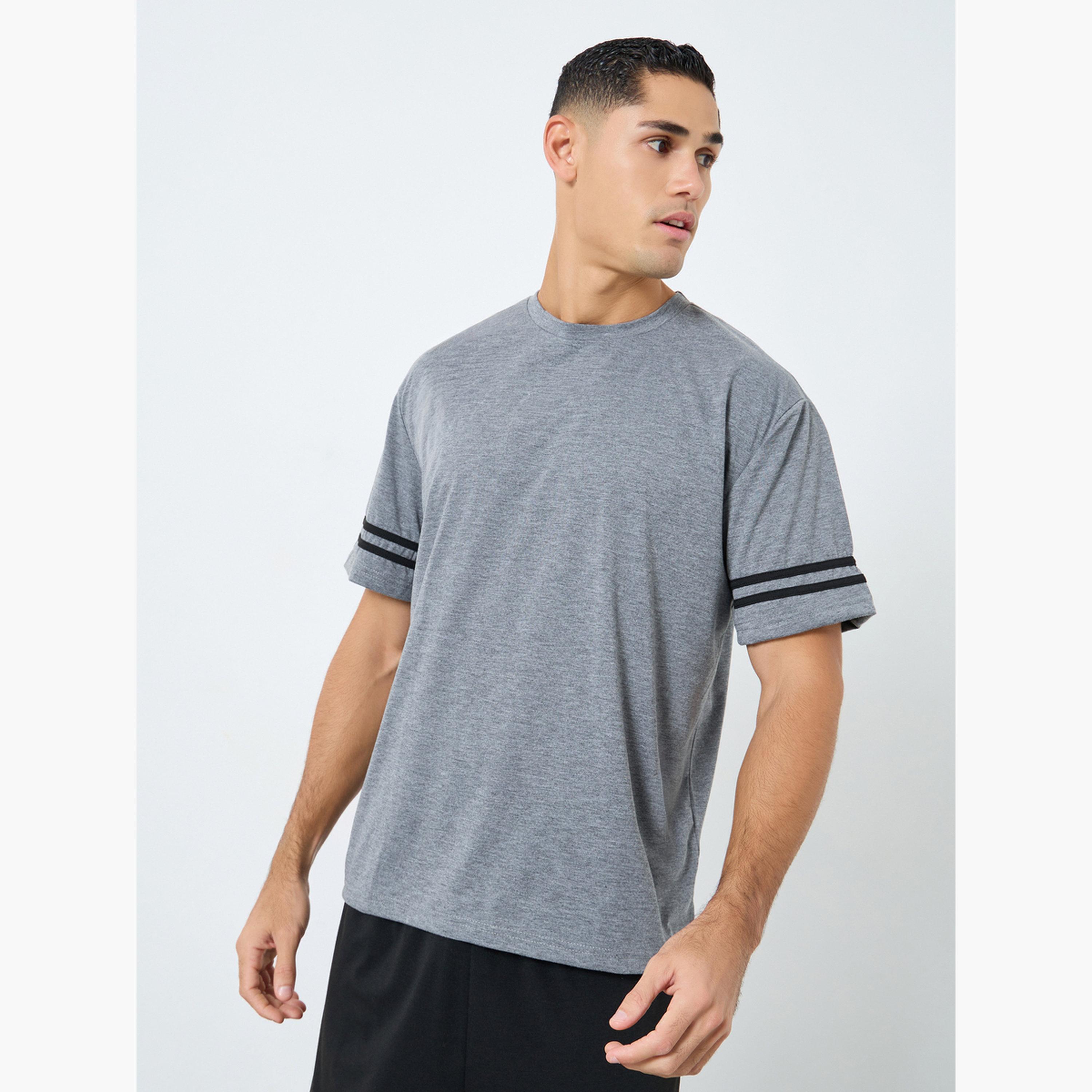 Styli Men Relaxed Fit Striped T-Shirt and Shorts Pyjama Set-men-clothing-nightwear-pyjamaandshorts-image-2