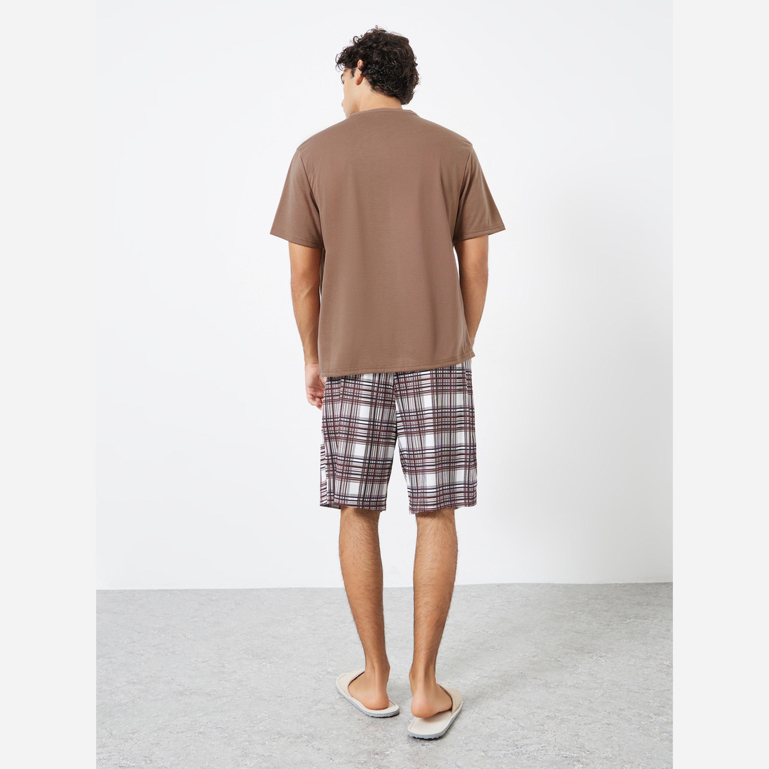 Styli Men Checked Relaxed Fit T-Shirt and Shorts Set-men-clothing-nightwear-sets-image-5