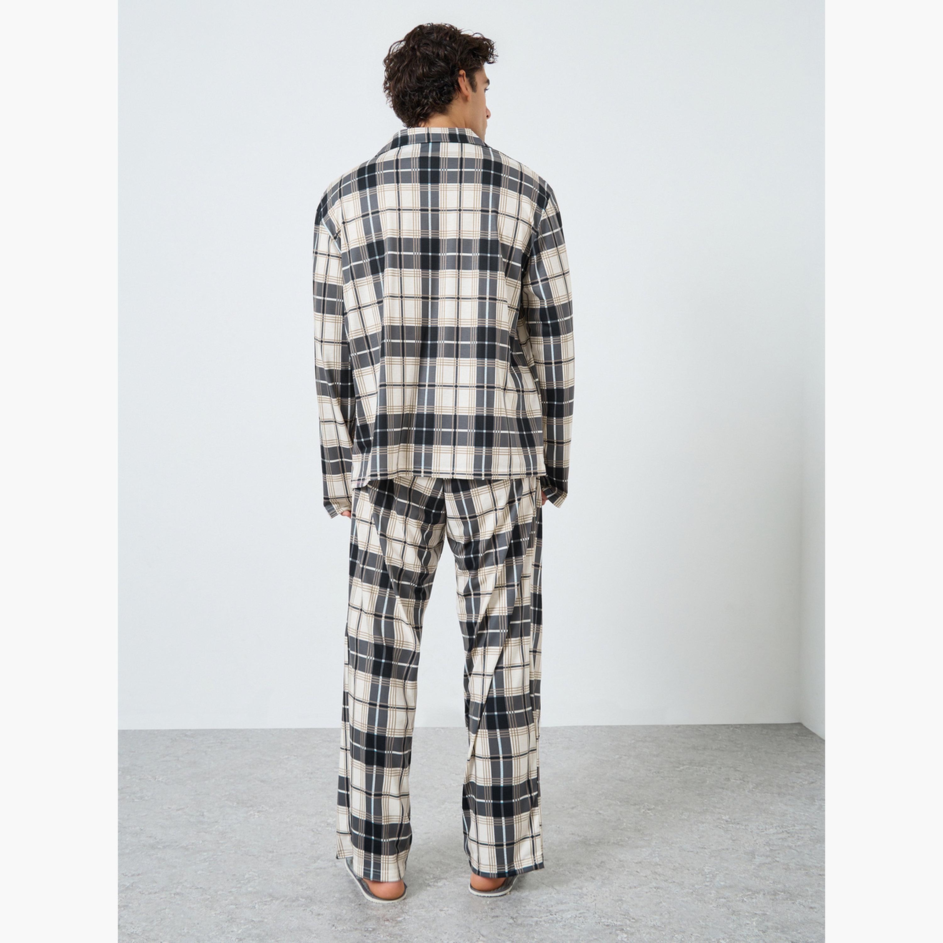 Styli Men Checked Oversized Shirt and Pyjama Set-men-clothing-nightwear-sets-image-4