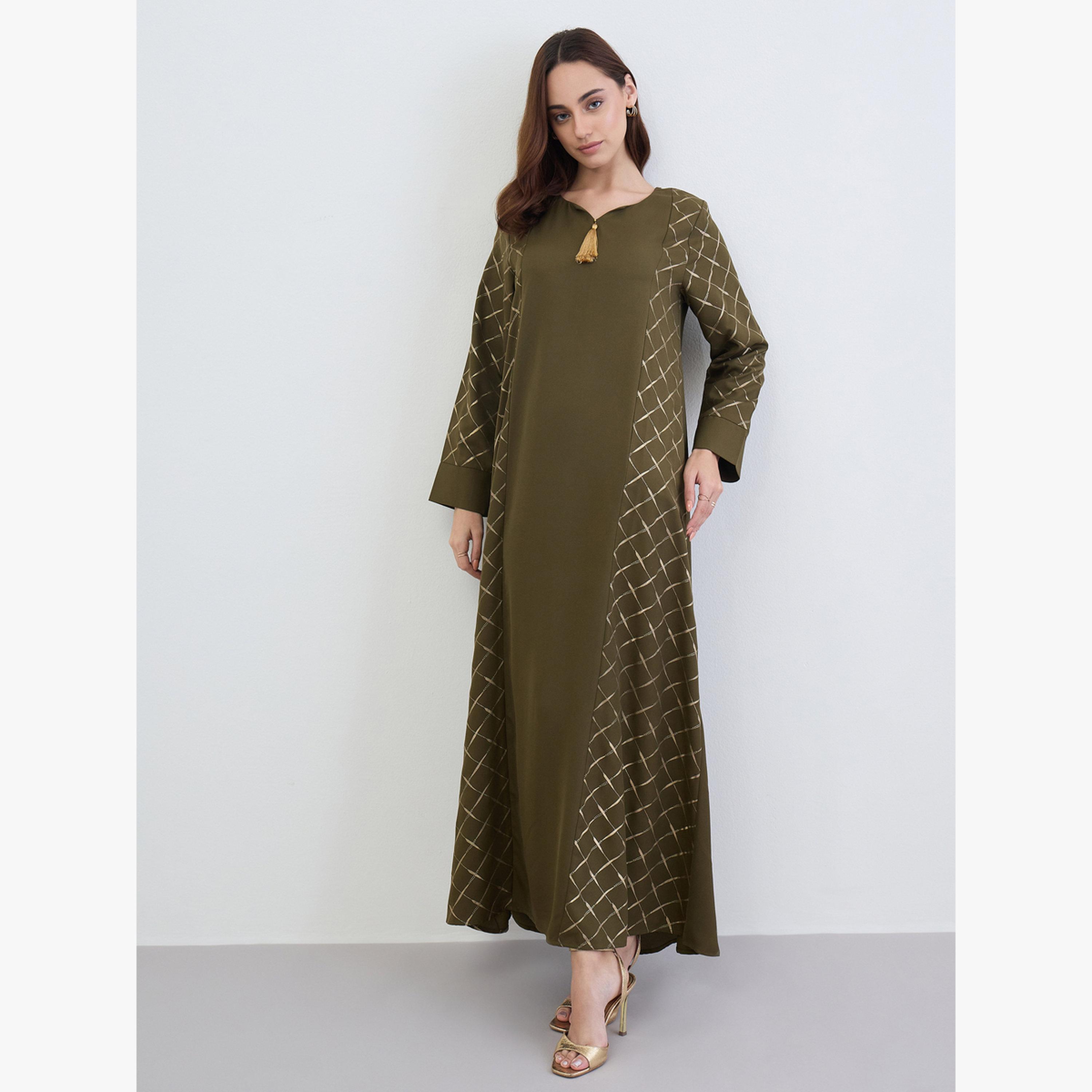 Amirah X Styli Green A-Line Jalabiya with Gold Lattice Print-women-arabicclothing-jalabiyas-image-2