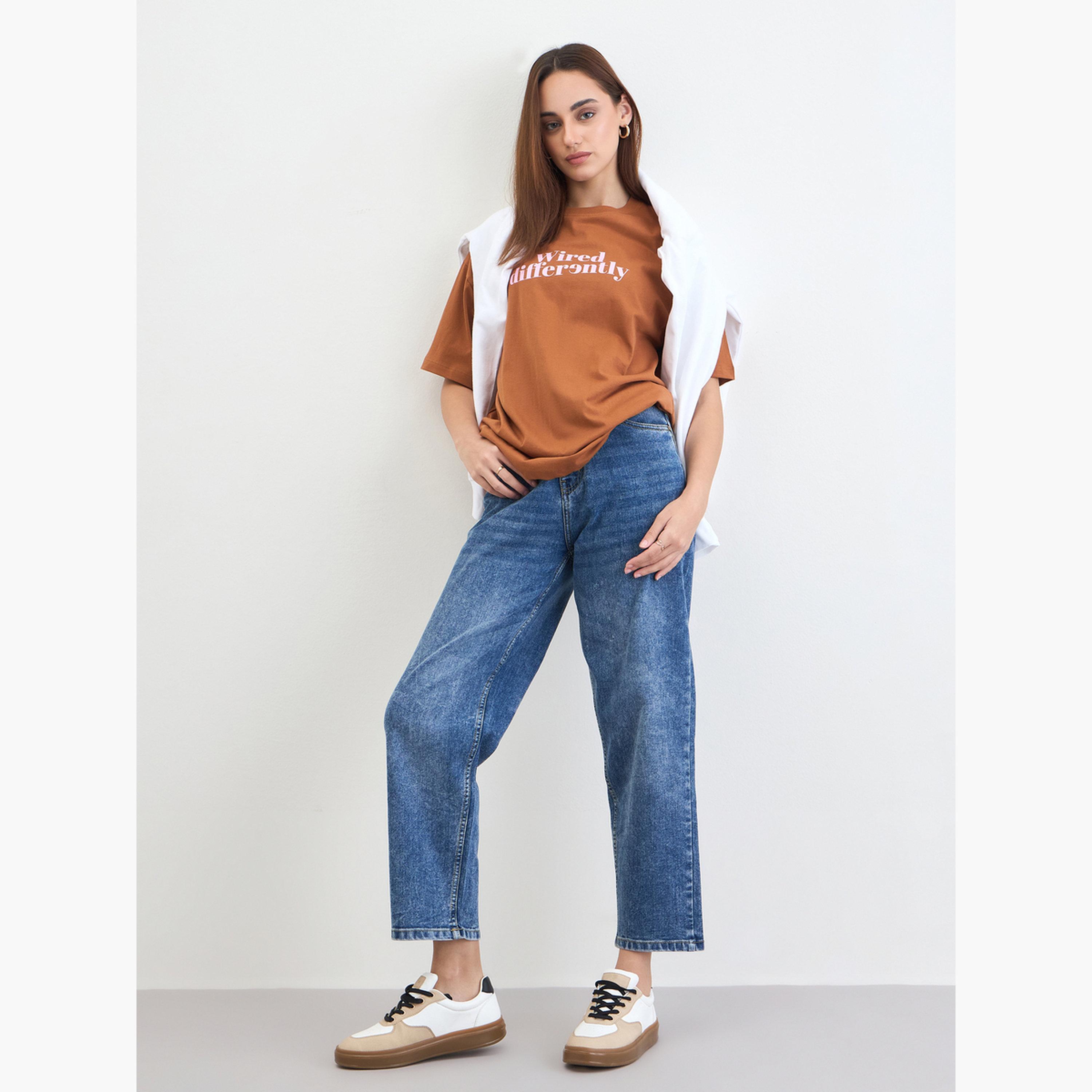 Styli Brown Slogan Print Oversized T-Shirt-women-clothing-tshirts-image-2