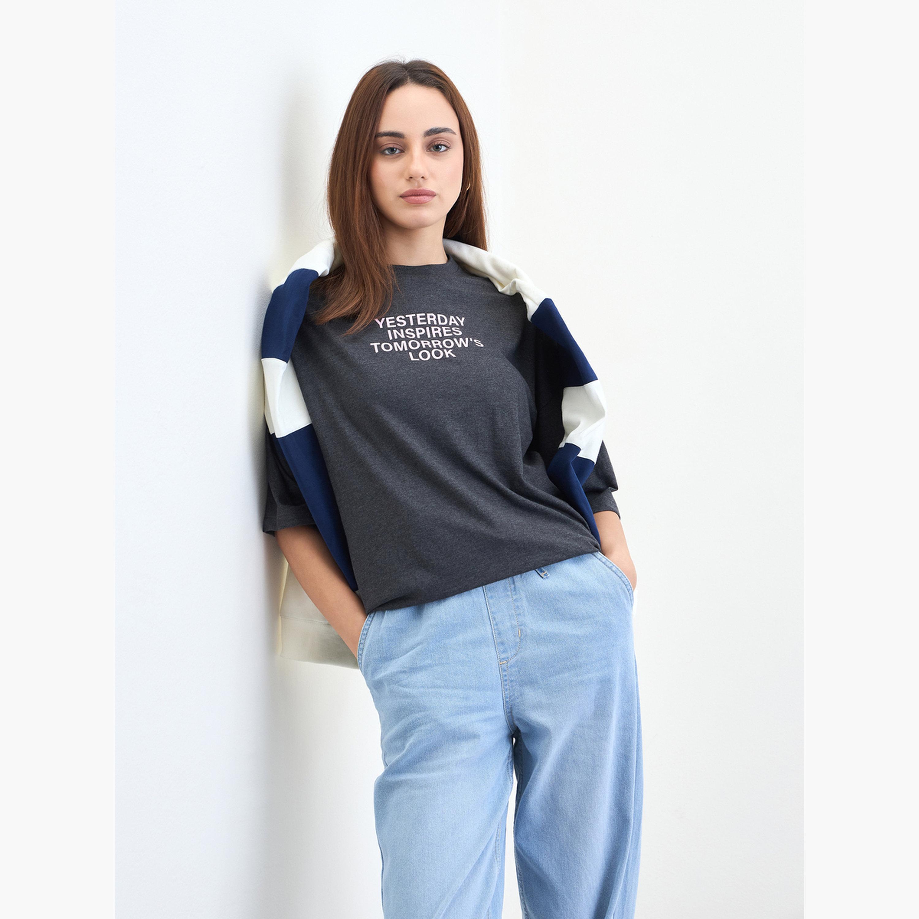 Styli Charcoal Slogan Print Oversized T-Shirt-women-clothing-tshirts-image-4