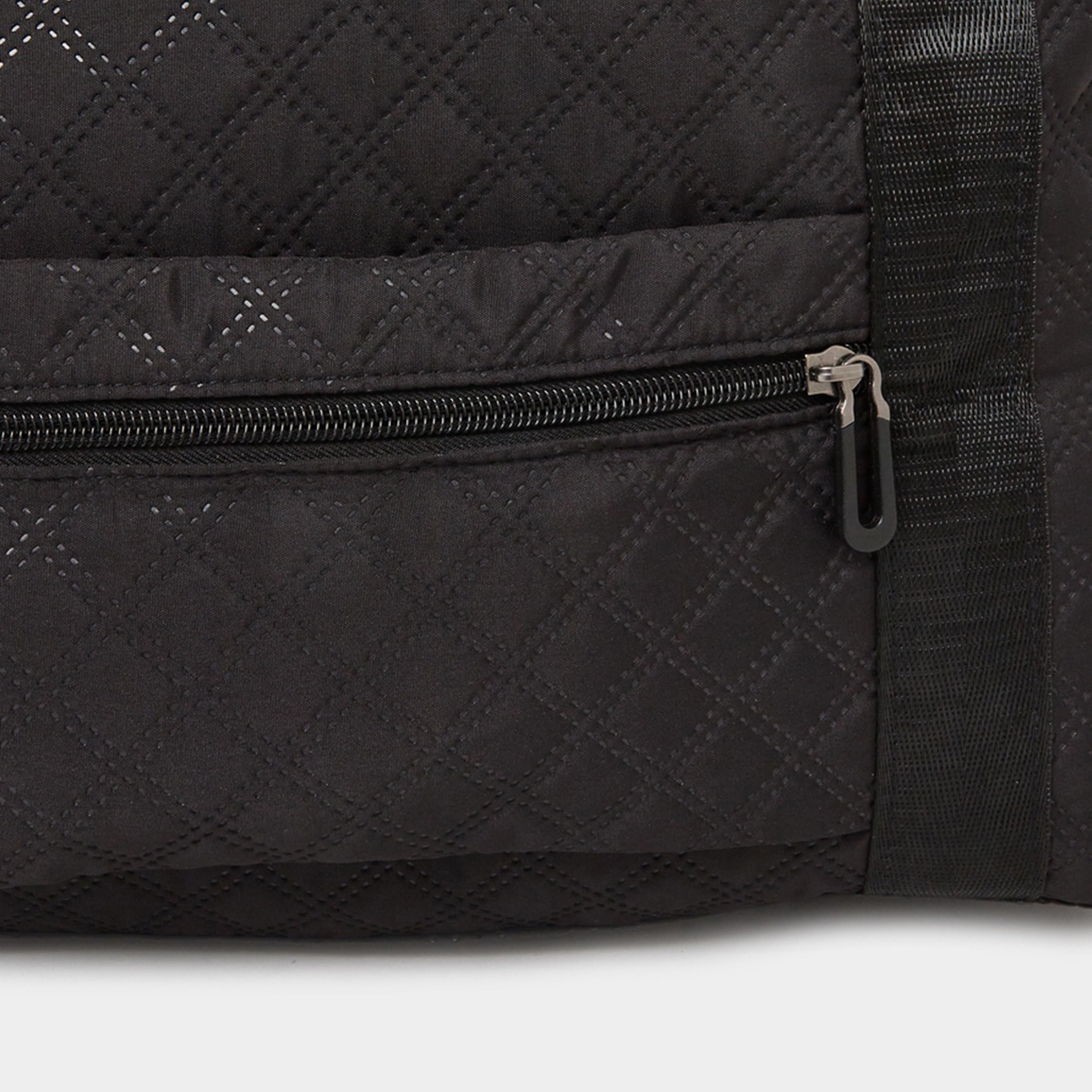 Styli Black Quilted Look Duffel Bag-travel-luggagesandbags-dufflebags-image-4
