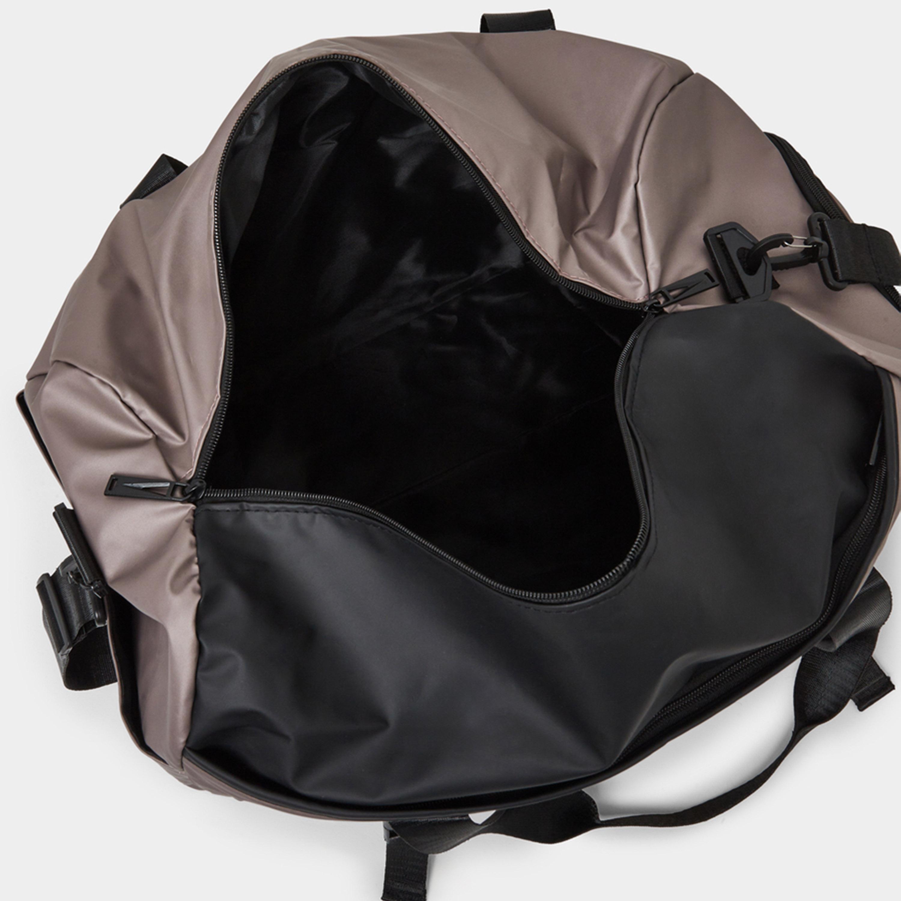 ستايلي - شنطة رياضية ثنائية اللون مع حزام كتف قابل للإزالة للنساء-travel-luggagesandbags-dufflebags-image-5