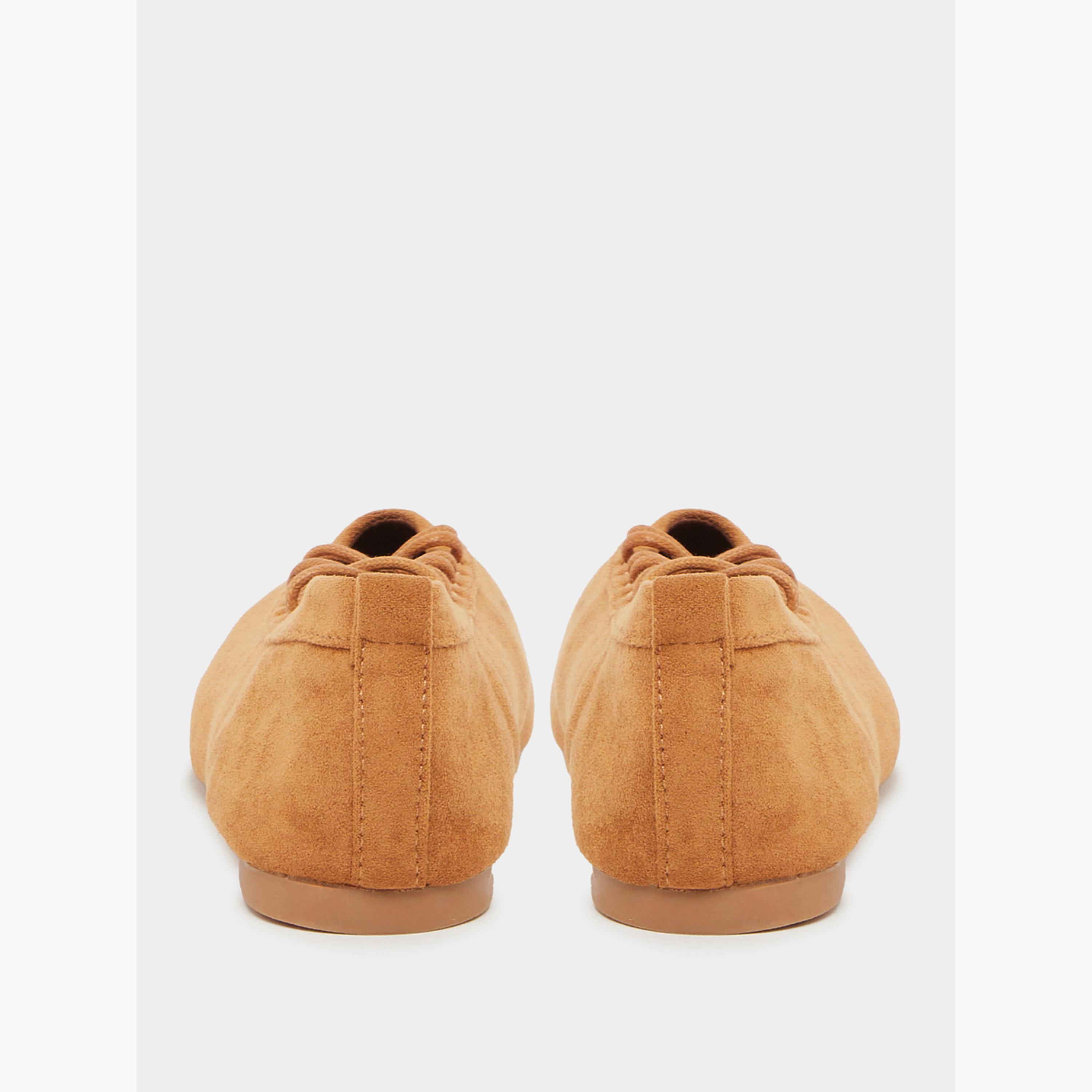 ستايلي - حذاء باليرينا سادة من الدانتيل مع لسان سحب خلفي-women-shoes-flats-ballerinas-image-6