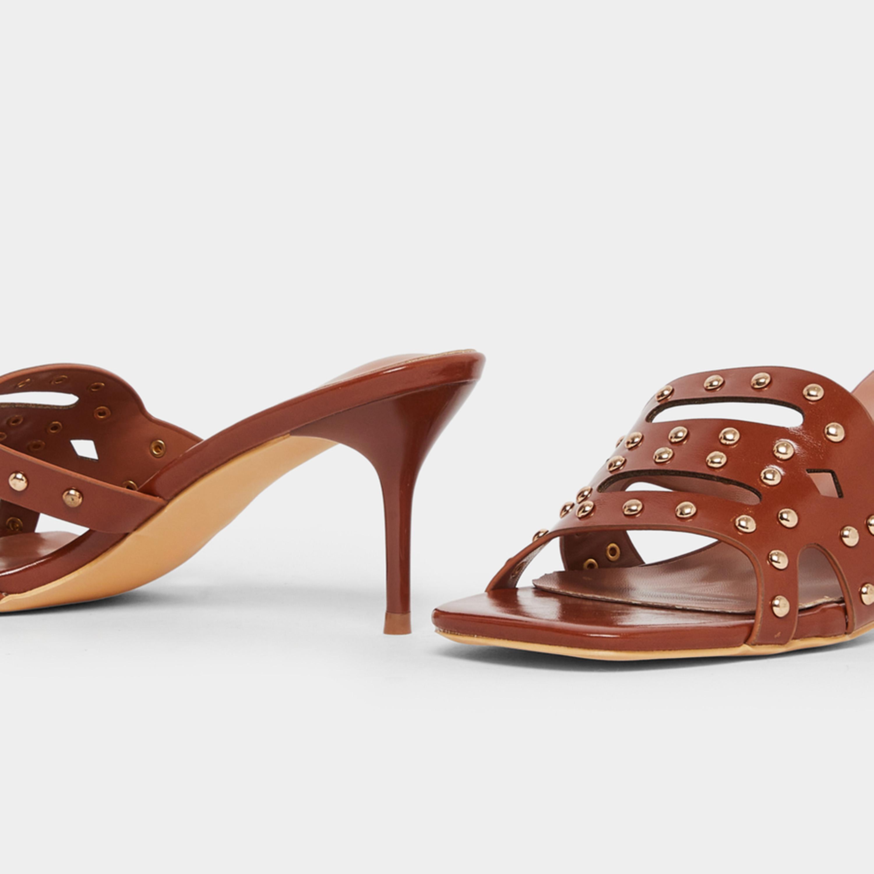 ستايلي - صندل بكعب عالٍ مرصع باللون البني للنساء-women-shoes-sandals-heeled-image-4