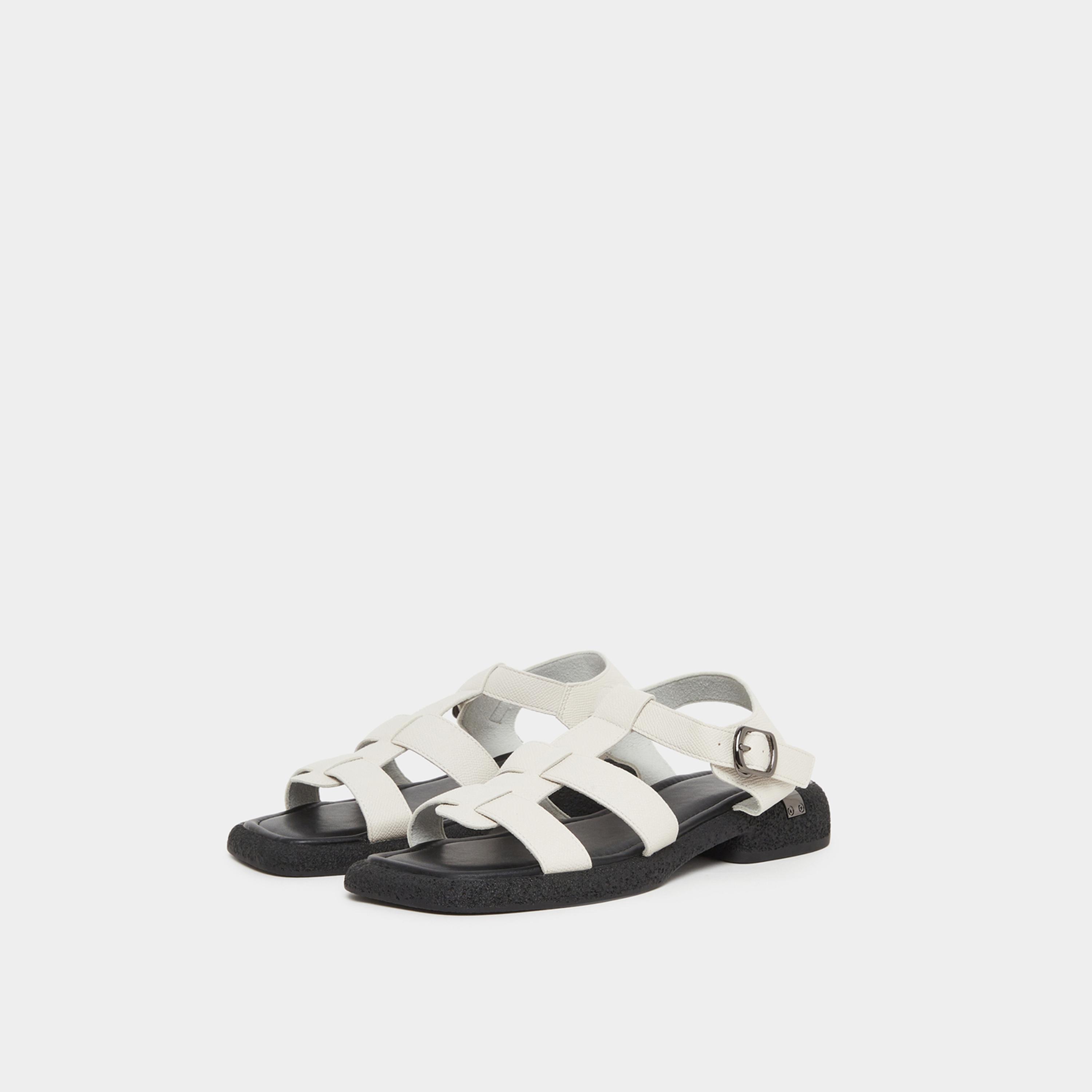 ستايلي - صندل أبيض بإبزيم وحزام للكاحل للنساء-women-shoes-sandals-heeled-image-1