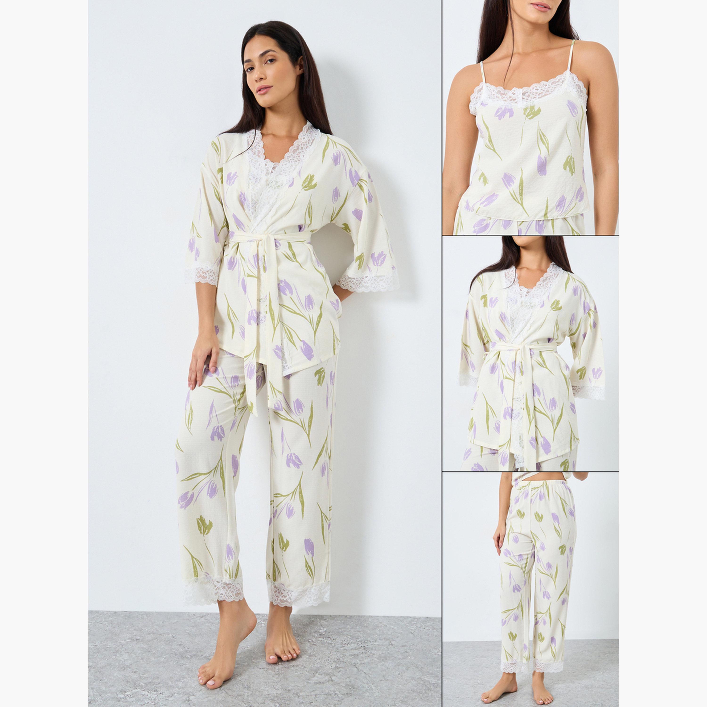تيك تو - طقم 3 قطع - قميص داخلي بطبعة زهور وحواف دانتيل، وبنطال، وروب-women-clothing-nightwear-pyjamas-longsets-image-1