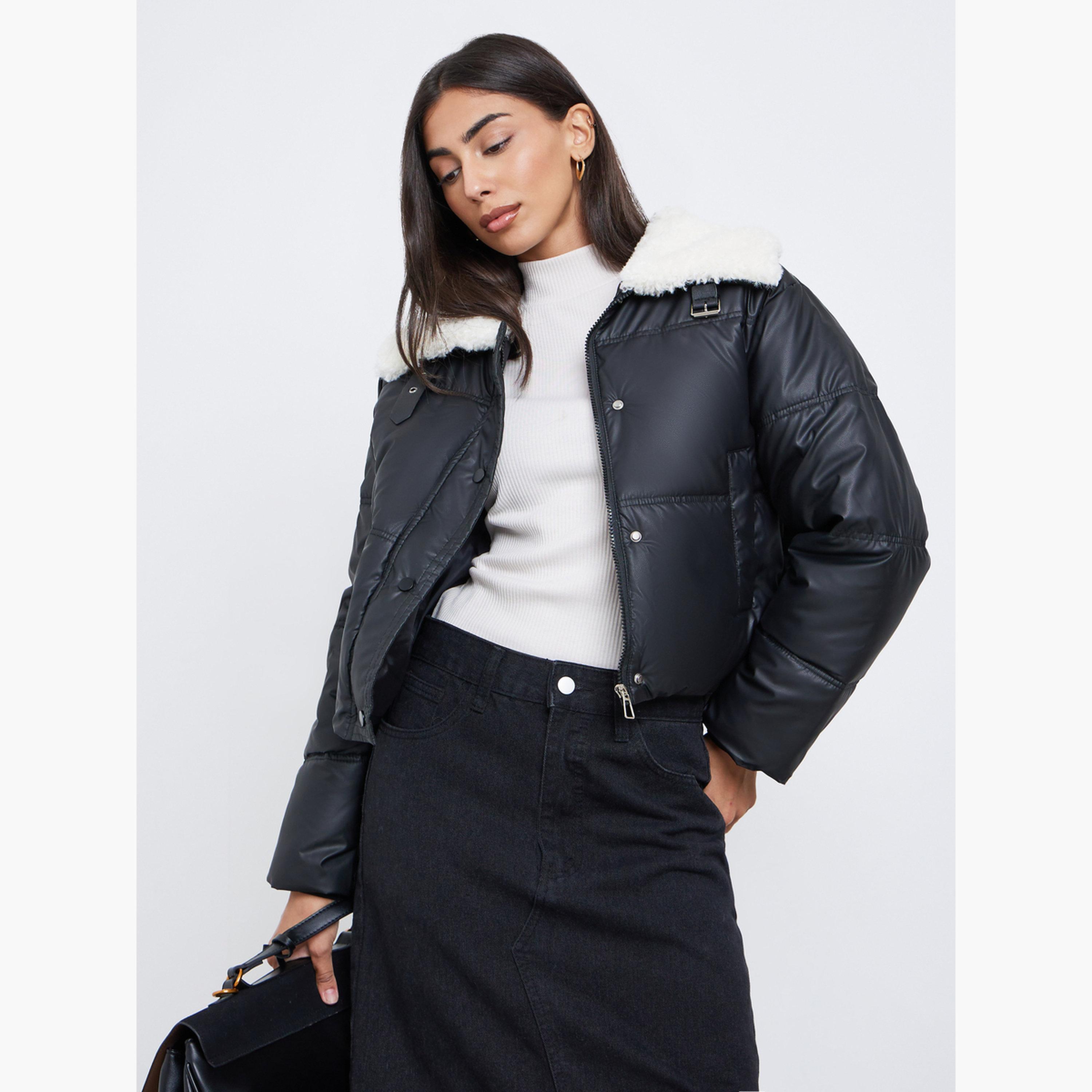 ستايلي - سترة سوداء مبطنة مع حواف من الفرو للنساء -women-winterwear-coatsandjackets-jackets-image-1
