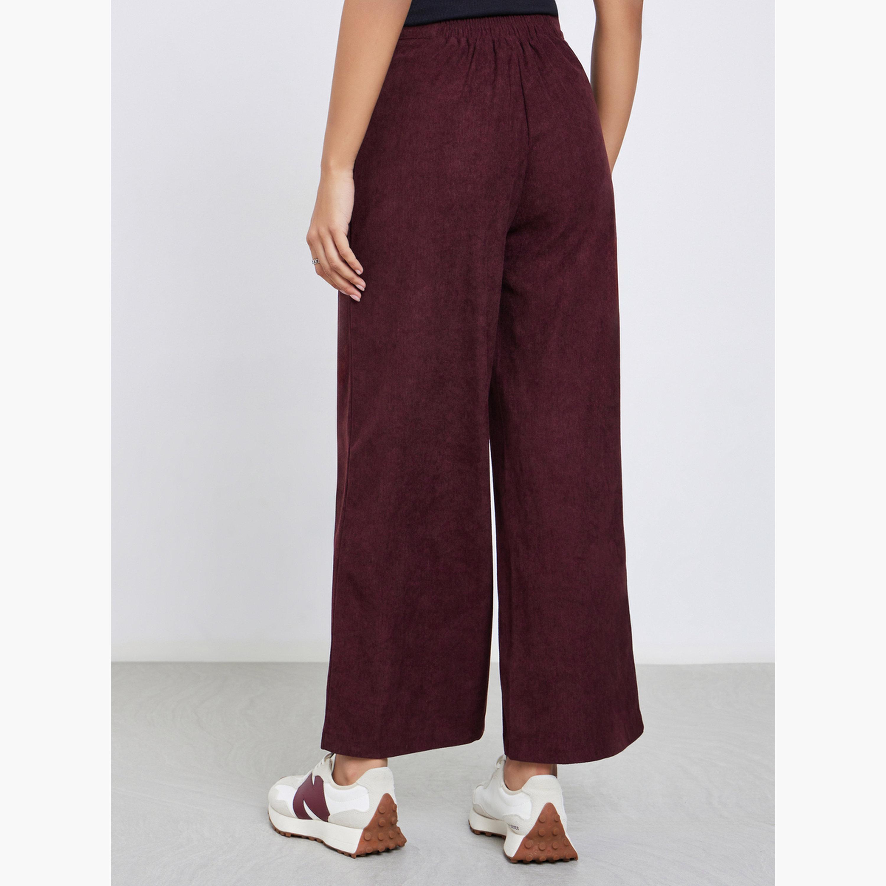 ستايلي - بنطال واسع الساق من قماش مخملي برغندي للنساء-women-clothing-bottoms-trousers-image-4