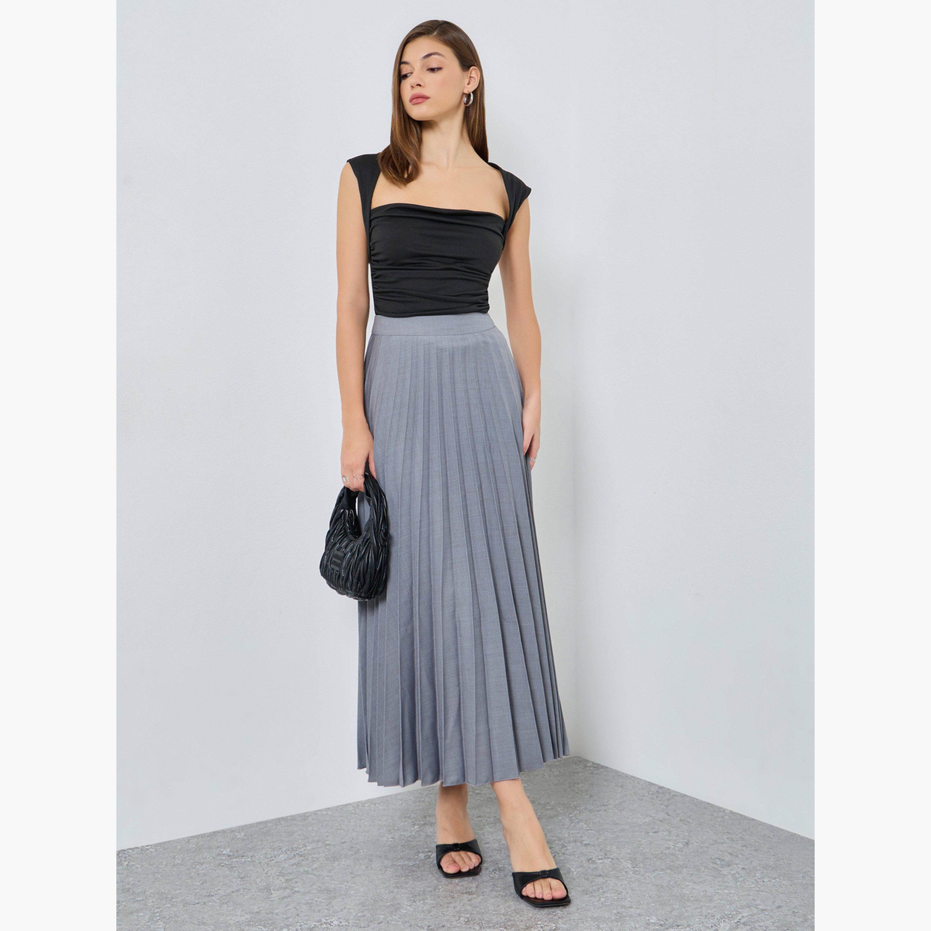 ستايلي - تنورة ماكسي رمادية من قماش التويل المضلع بتصميم A-women-clothing-bottoms-skirts-image-2
