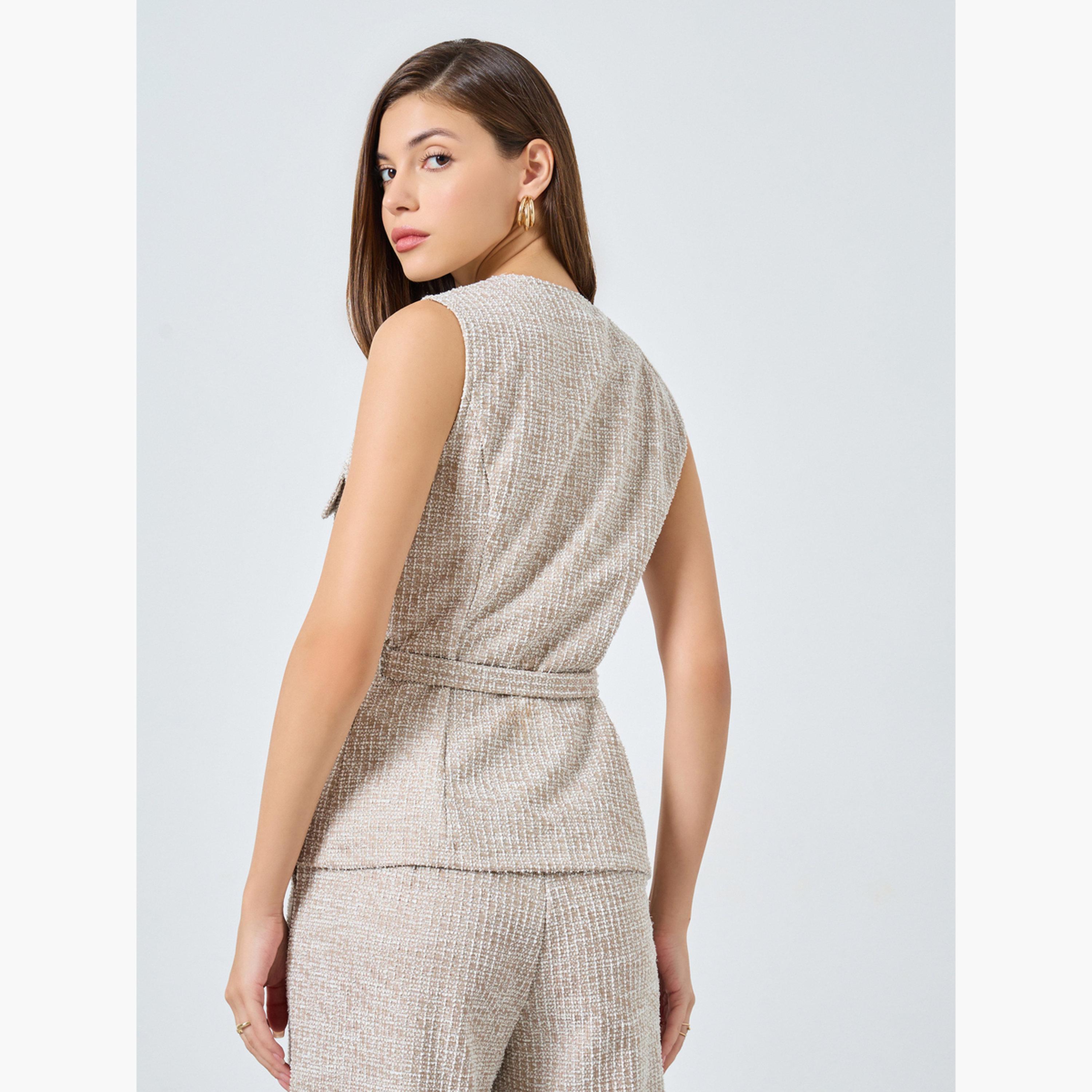 ستايلي - سترة من التويد البيج بحزام وتفاصيل قلابة-women-clothing-shirtsandblouses-blouses-image-4