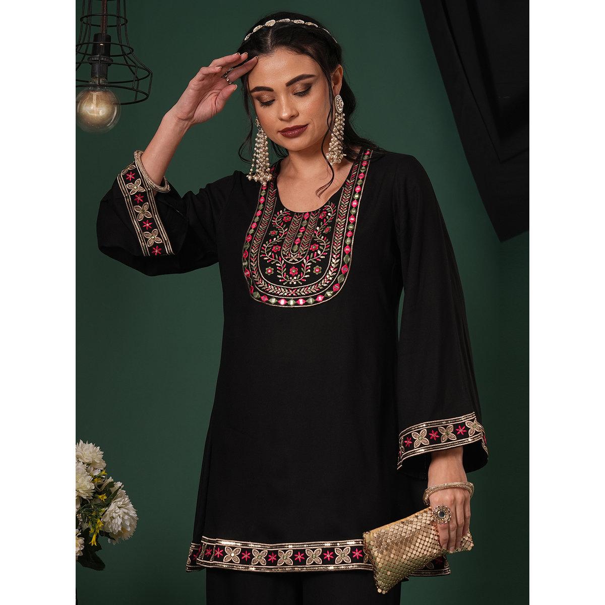 طقم منسق من بنطال أفغاني وتونيك بتفاصيل مُطرزة-women-clothing-coordsets-image-6