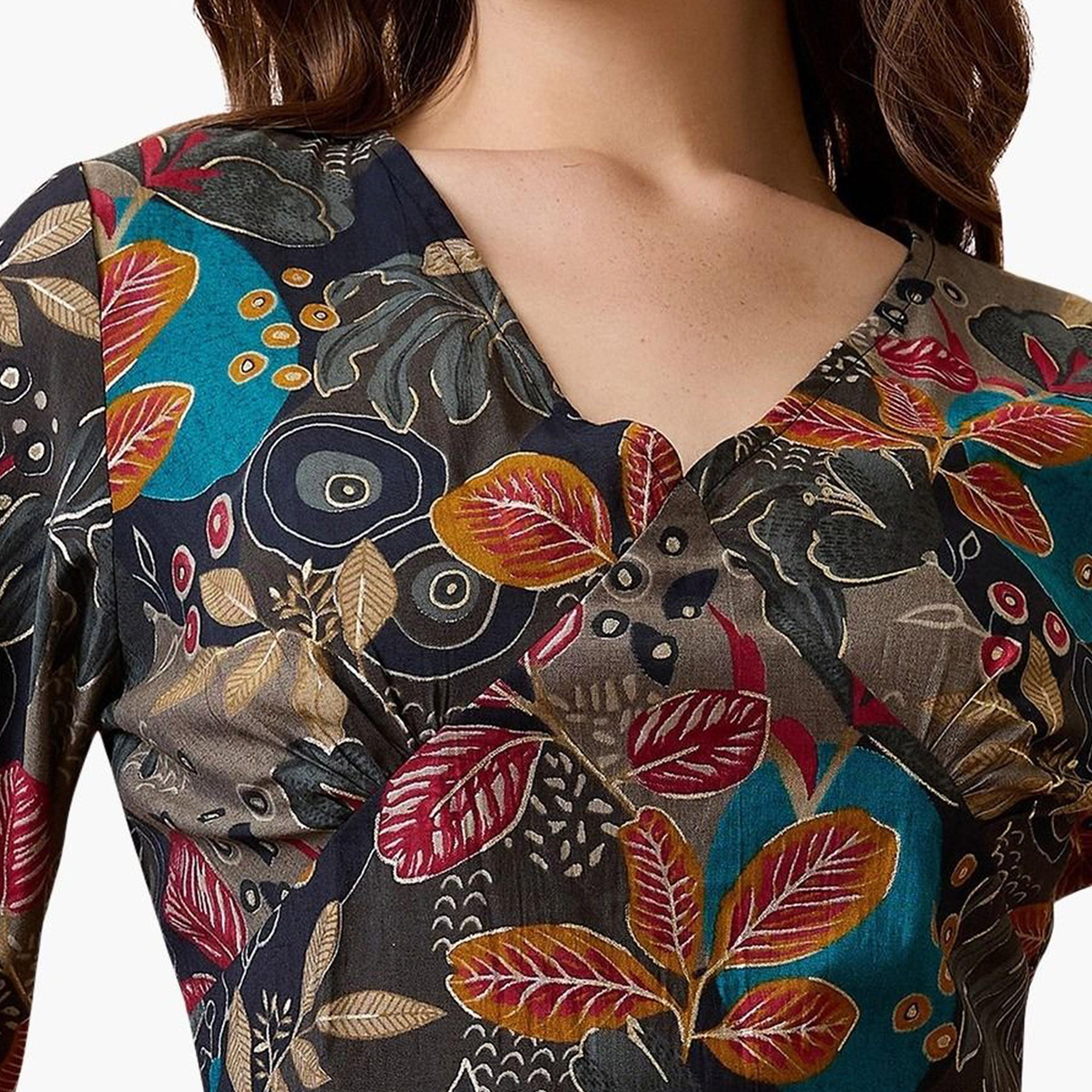 غلوبوس - طقم ملابس من توب قصير بطبعة زهور سوداء وبنطال منسق-women-clothing-coordsets-image-5