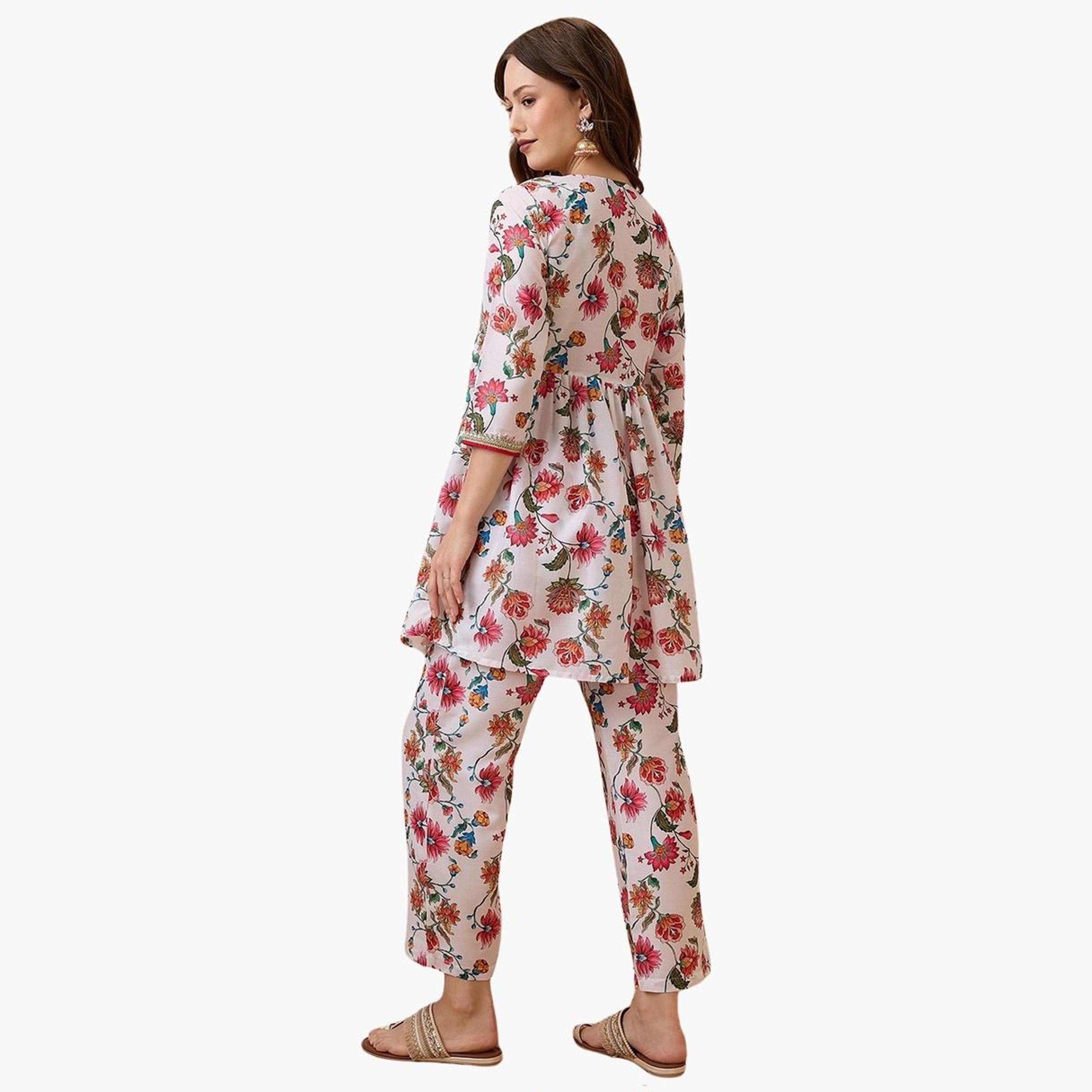 غلوبوس - طقم تونيك وبنطال غوتا باتي أبيض مورّد مناسب للاحتفالات-women-clothing-coordsets-image-3