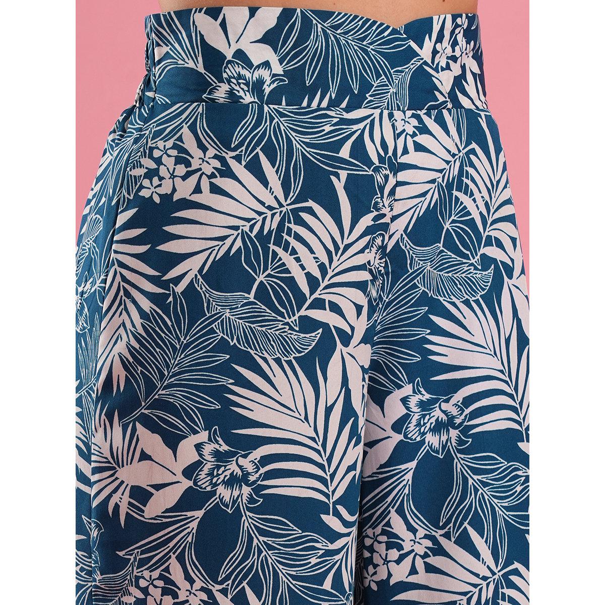 Globus X Styli Blue Tropical Print Crop Top and Trouser Co-Ords-women-clothing-coordsets-image-5