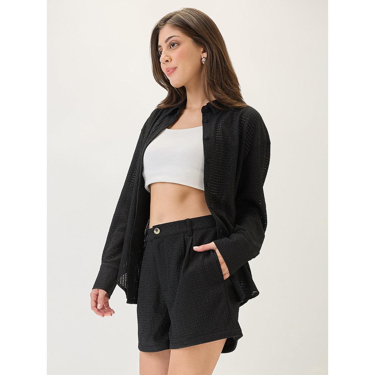 طقم منسق من شورت وبلوزة بتفاصيل بارزة الملمس-women-clothing-coordsets-image-2