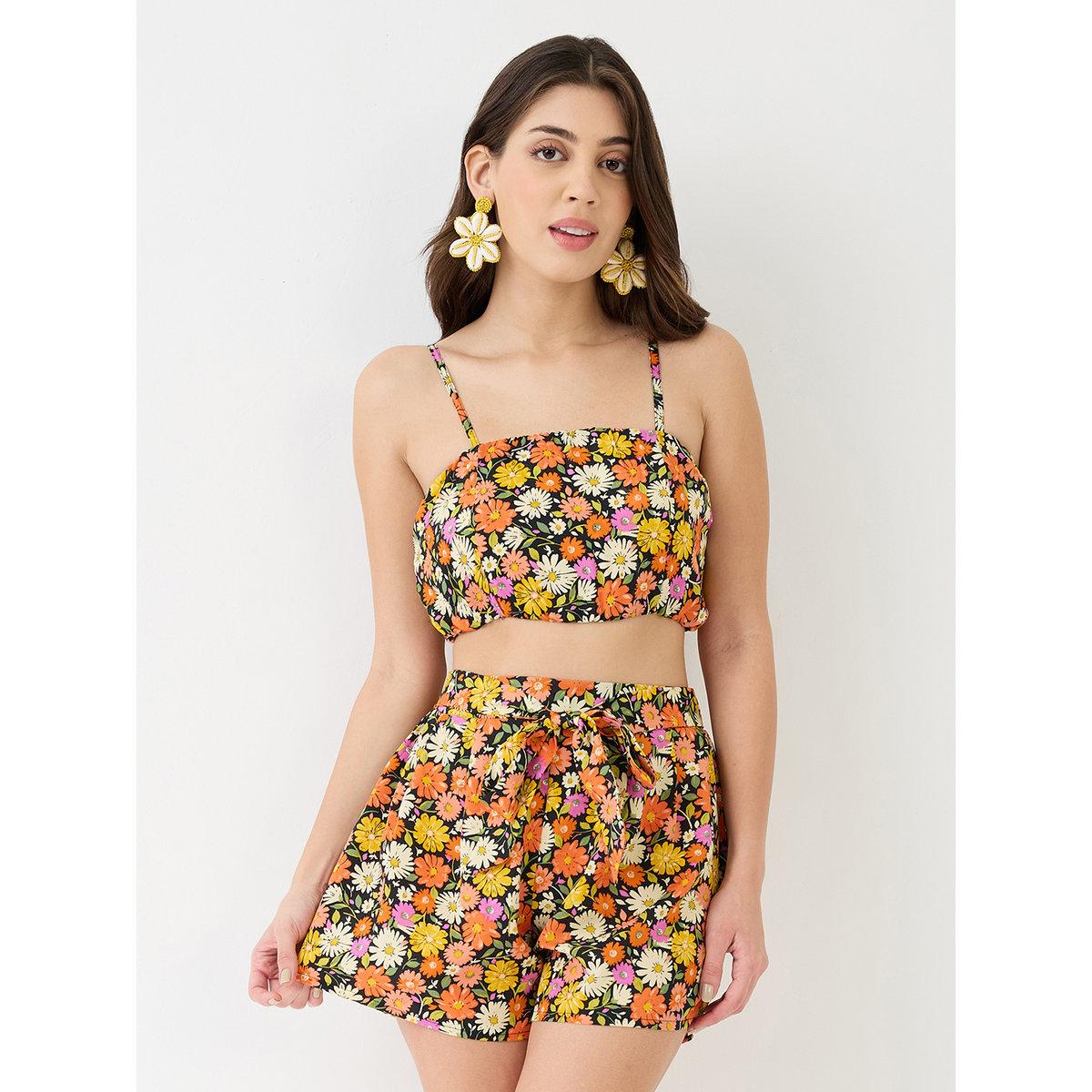 طقم منسق من شورت وبلوزة مع جاكيت-women-clothing-coordsets-image-6