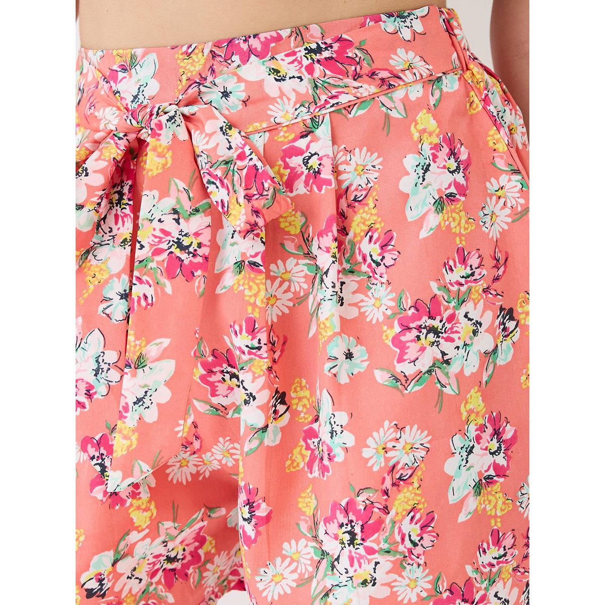 طقم منسق من شورت وبلوزة مع جاكيت-women-clothing-coordsets-image-5