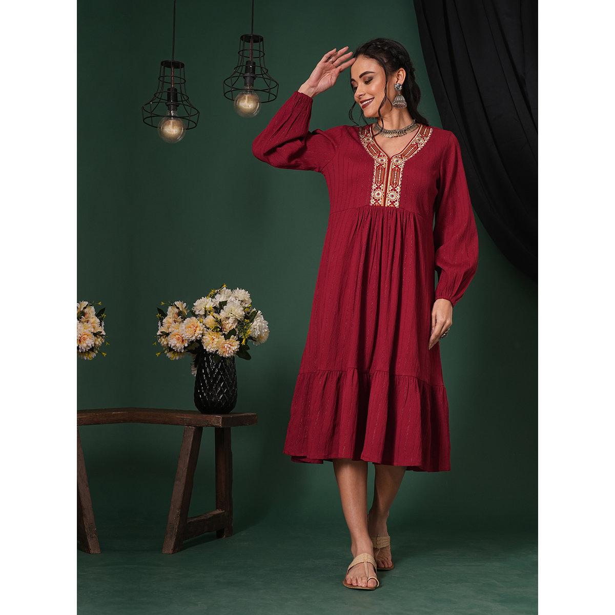 فستان ميدي بتفاصيل مُطرزة-women-clothing-dresses-image-1