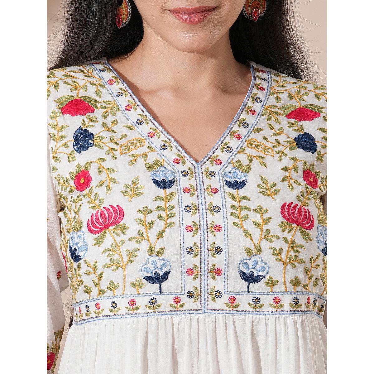 فستان ميدي بتفاصيل مُطرزة-women-clothing-dresses-image-4