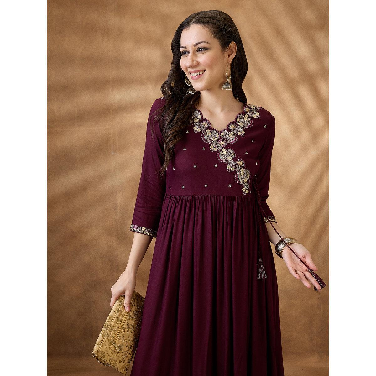 فستان ميدي بتفاصيل مُطرزة-women-clothing-dresses-image-5