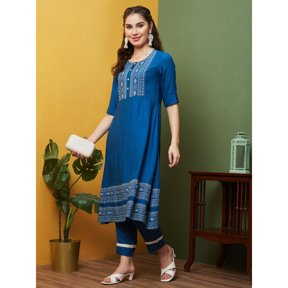طقم منسق من كورتا وبنطال-women-clothing-ethnicwear-kurtasets-image-1