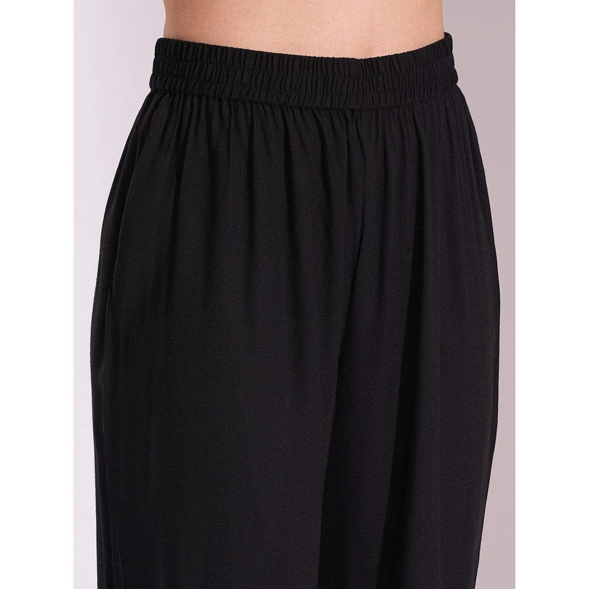 طقم من بنطال وكورتا بتفاصيل مُطرزة-women-clothing-ethnicwear-kurtasets-image-5