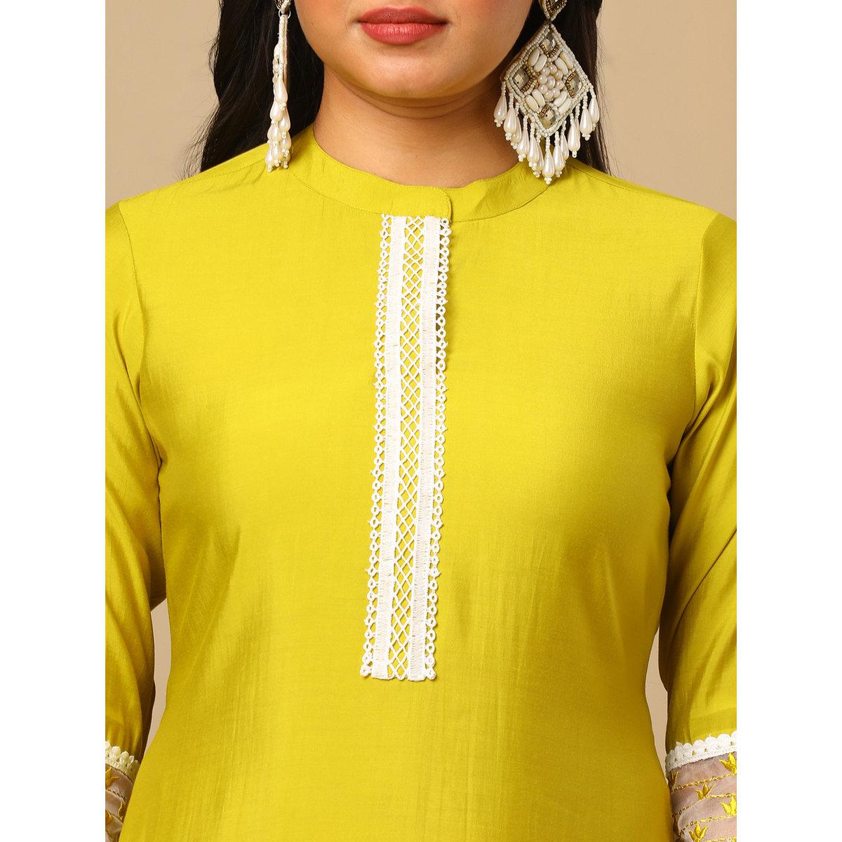 Globus X Styli Yellow Embroidered Sequin Lace Detail Kurta and Pants Set-women-clothing-ethnicwear-kurtasets-image-4
