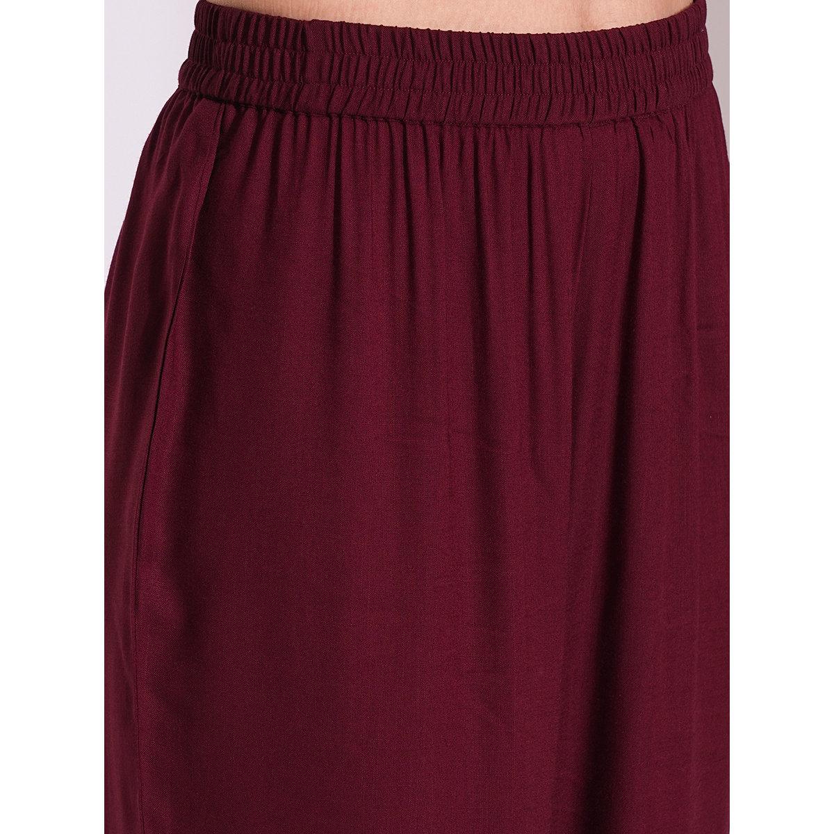 طقم من بنطال وكورتا بتفاصيل مُطرزة-women-clothing-ethnicwear-kurtasets-image-5