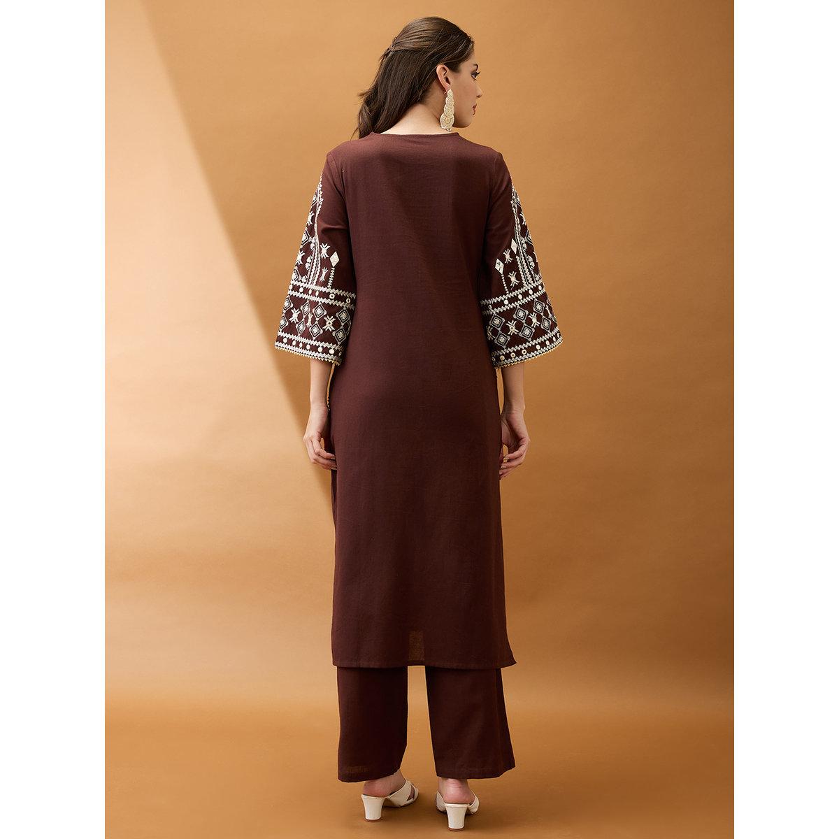 طقم من بنطال وكورتا بتفاصيل مُطرزة-women-clothing-ethnicwear-kurtasets-image-3