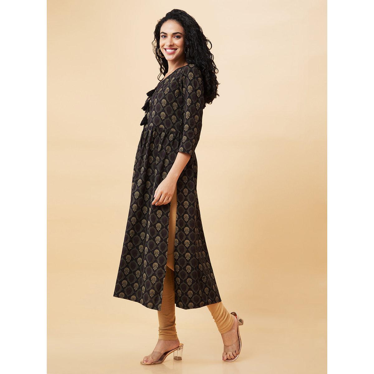 Globus X Styli Black Printed V Neck A-Line Kurta-women-clothing-ethnicwear-kurtas-image-3