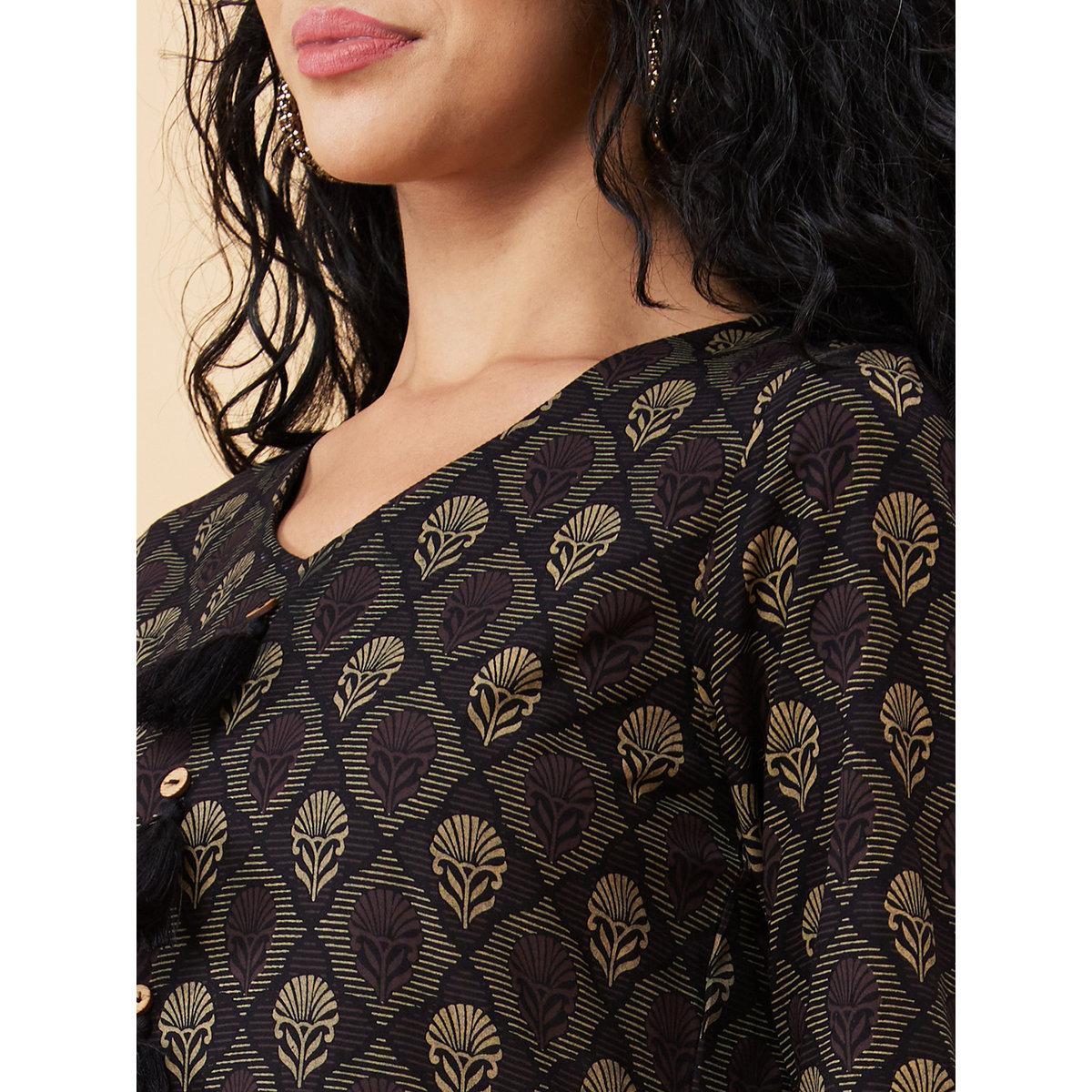 Globus X Styli Black Printed V Neck A-Line Kurta-women-clothing-ethnicwear-kurtas-image-5