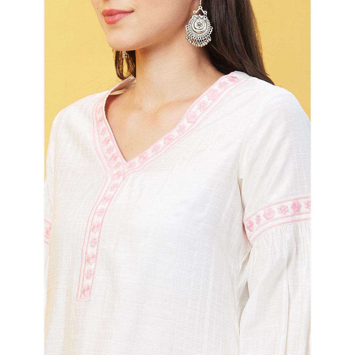 Globus X Styli White Embroidered Yoke Straight Kurta-women-clothing-ethnicwear-kurtas-image-4