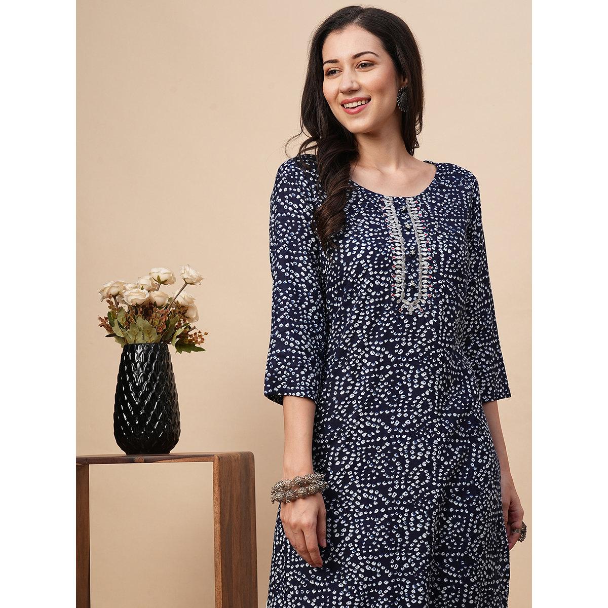 Globus X Styli Blue Bandhani Print Straight Kurta-women-clothing-ethnicwear-kurtas-image-5