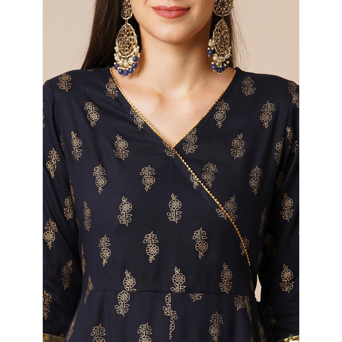 طقم من بنطال وكورتا بطبعة زهور-women-clothing-ethnicwear-kurtasets-image-4