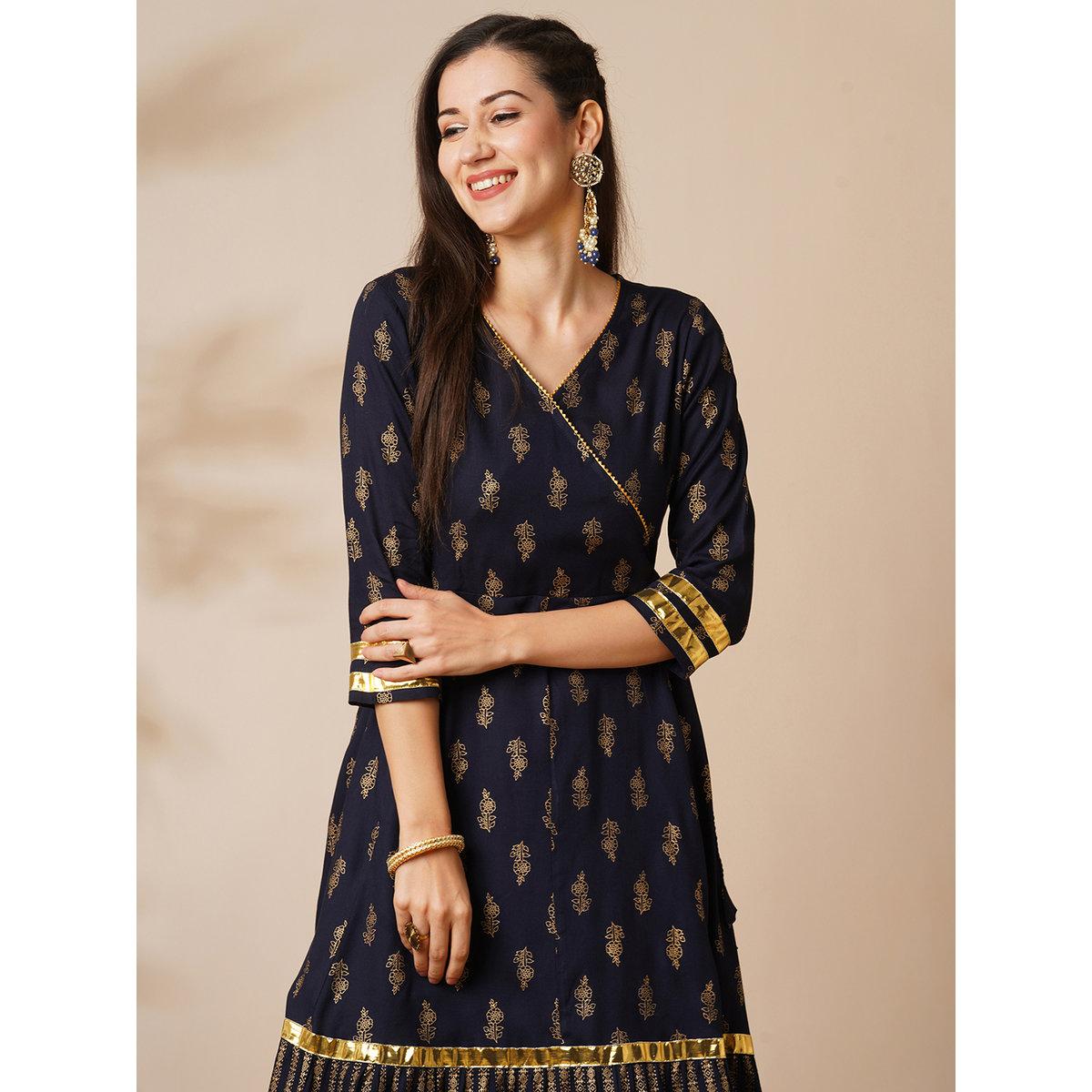 طقم من بنطال وكورتا بطبعة زهور-women-clothing-ethnicwear-kurtasets-image-6
