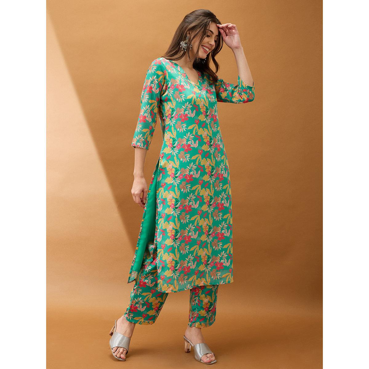 طقم من بنطال وكورتا بطبعة زهور-women-clothing-ethnicwear-kurtasets-image-2
