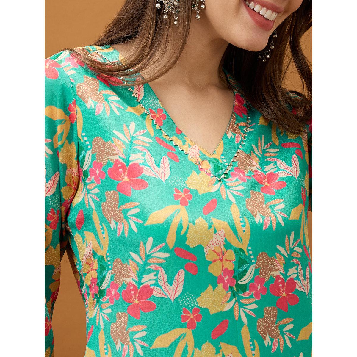 Globus X Styli Women Green Floral Printed Straight Kurta with Pant Set-women-clothing-ethnicwear-kurtasets-image-4