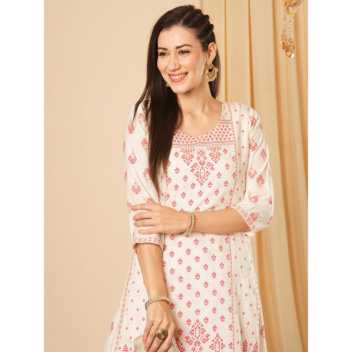 Globus X Styli Off White Gold Foil Ethnic Print Layered Festive Kurta-women-clothing-ethnicwear-kurtas-image-5