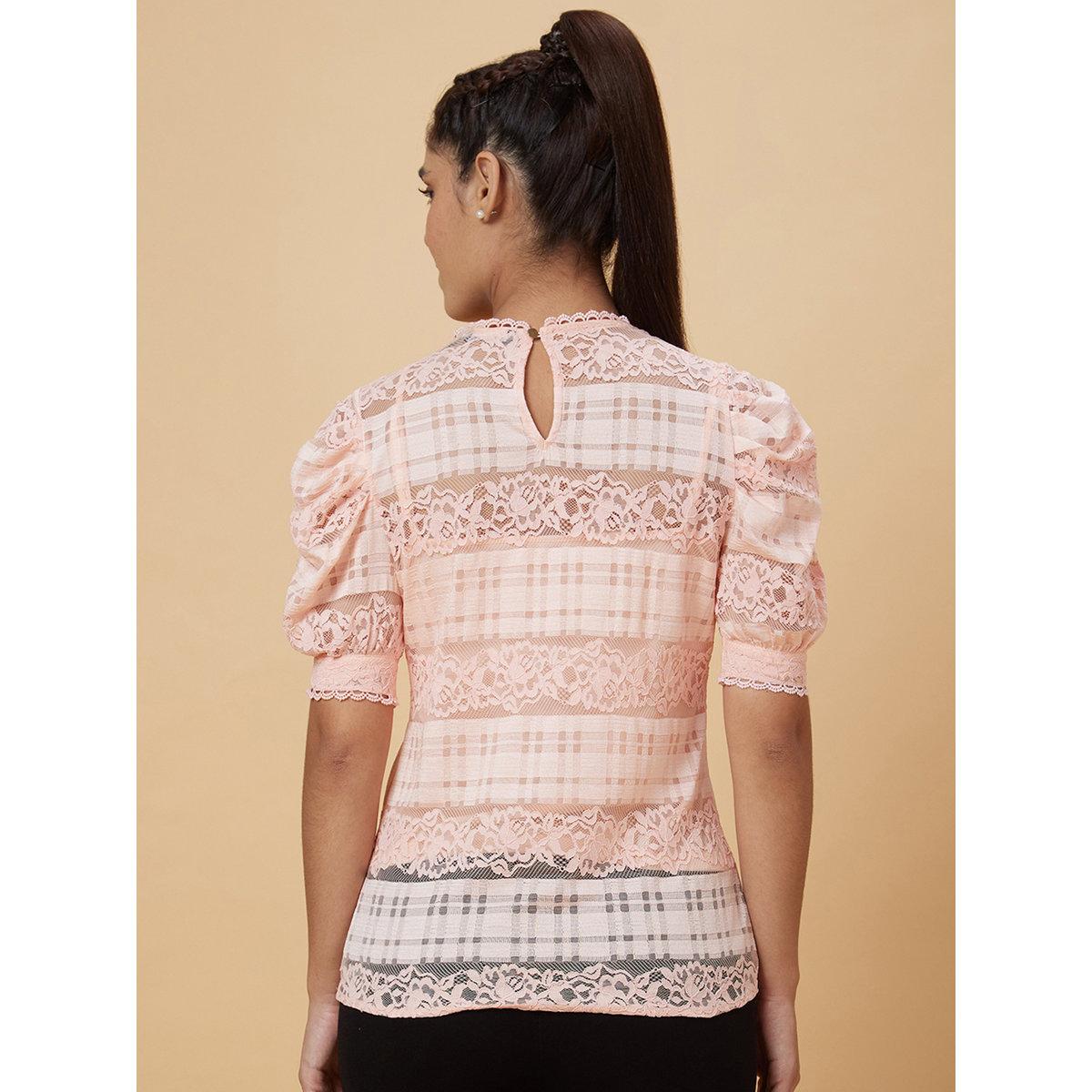 بلوزة بتفاصيل دانتيل مع بلوزة بحمالات-women-clothing-tshirts-image-3