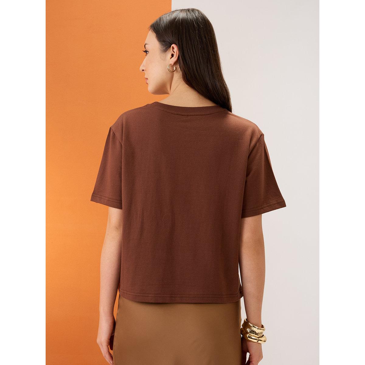 Globus X Styli Brown Slogan Print Boxy Crop T-Shirt-women-clothing-tshirts-image-3