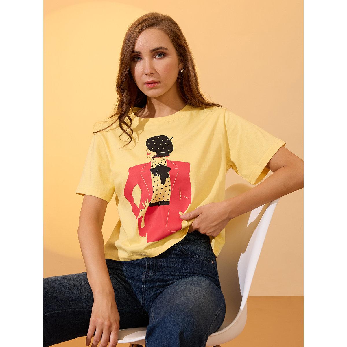 تيشيرت بقصة بوكسي وطبعة جرافيك-women-clothing-tshirts-image-1