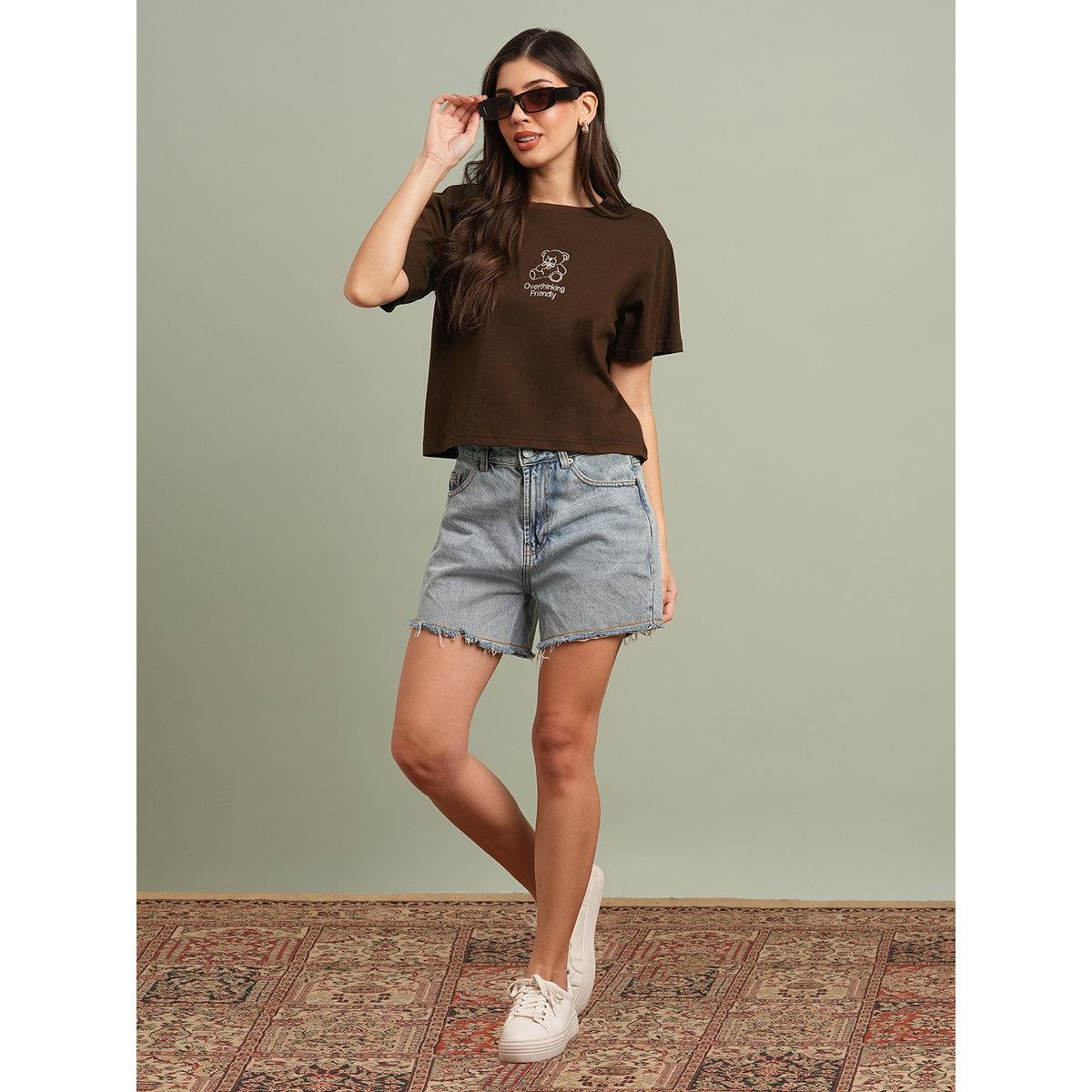 تيشيرت قصير بتفاصيل مُطرزة-women-clothing-tshirts-image-5