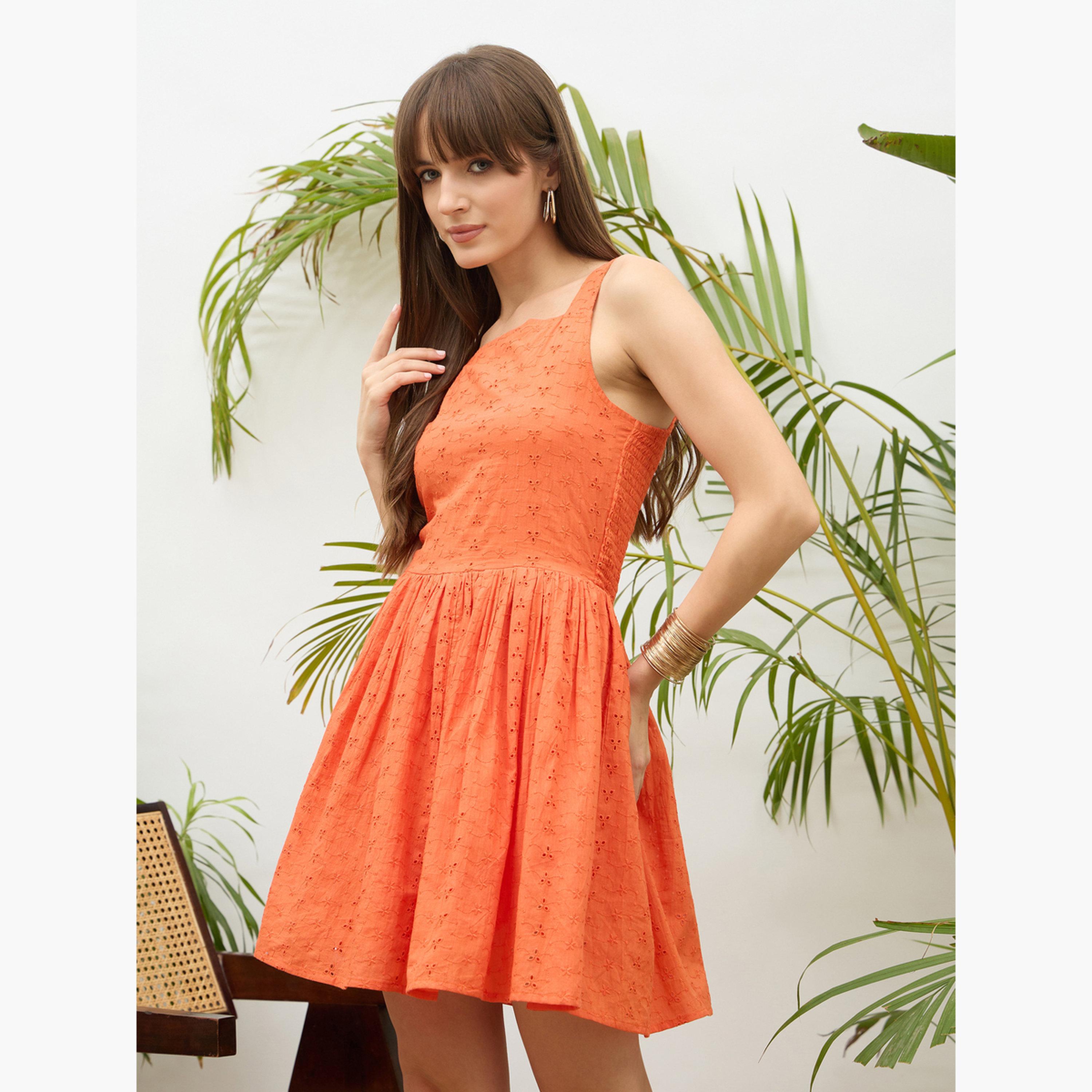 ساسافراس - فستان برتقالي قصير برقبة مربعة وحمالات للنساء-women-clothing-dresses-image-3