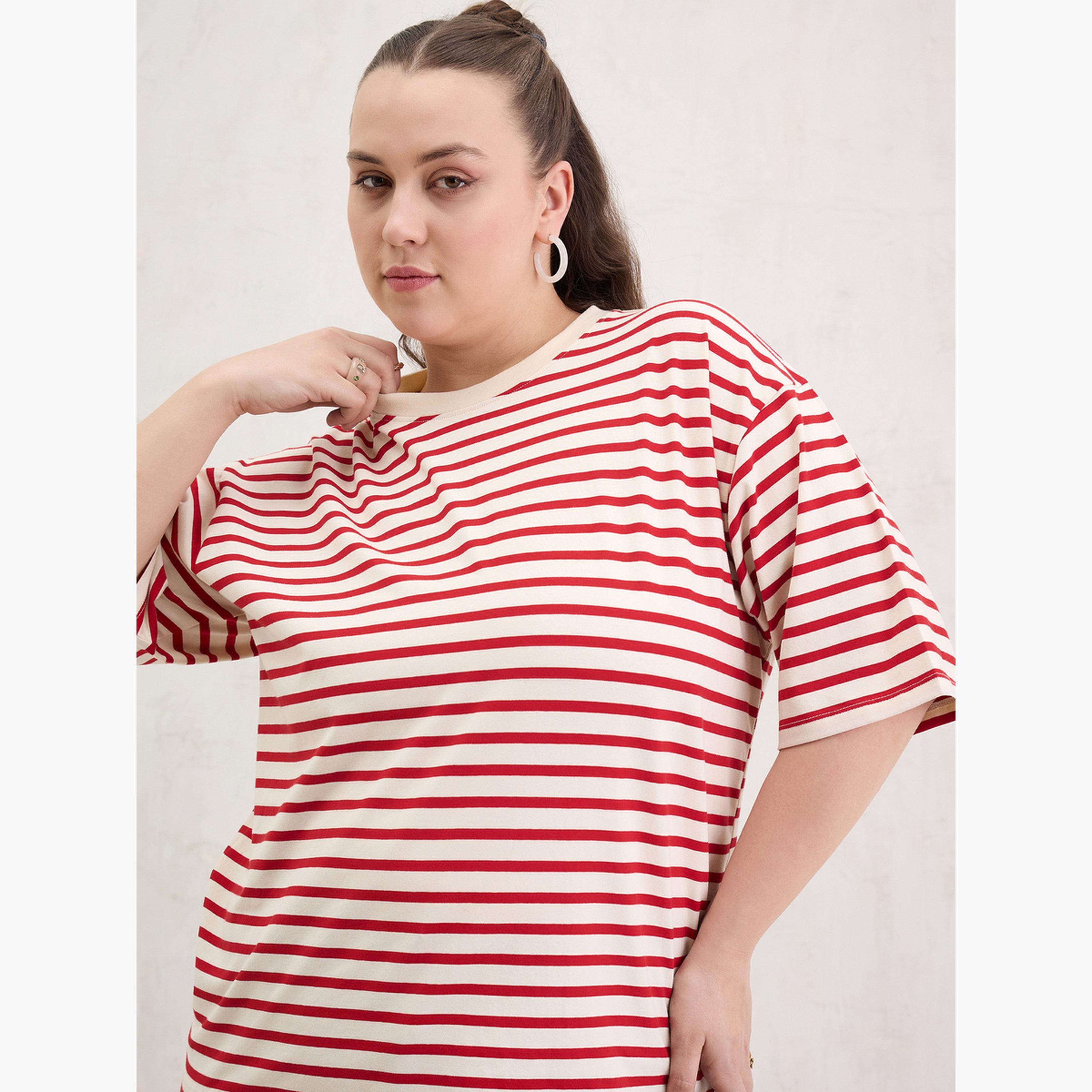 ساسافراس - تي شيرت مخطط باللون الأحمر بمقاس واسع-women-clothing-tshirts-image-4