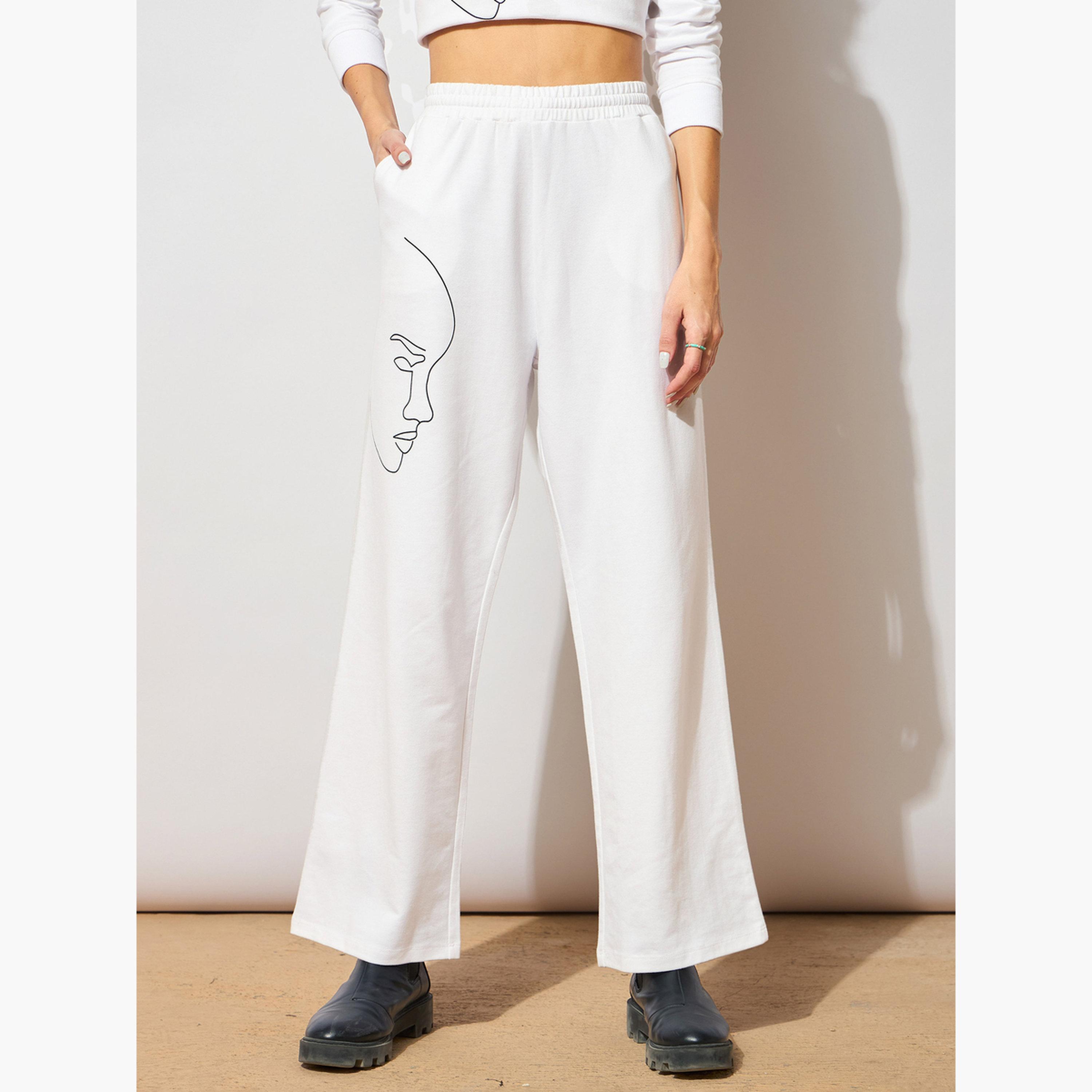ساسافراس - بنطال تيري واسع الساق نقشة فنية بخطوط بيضاء للنساء-women-clothing-bottoms-trousers-image-1