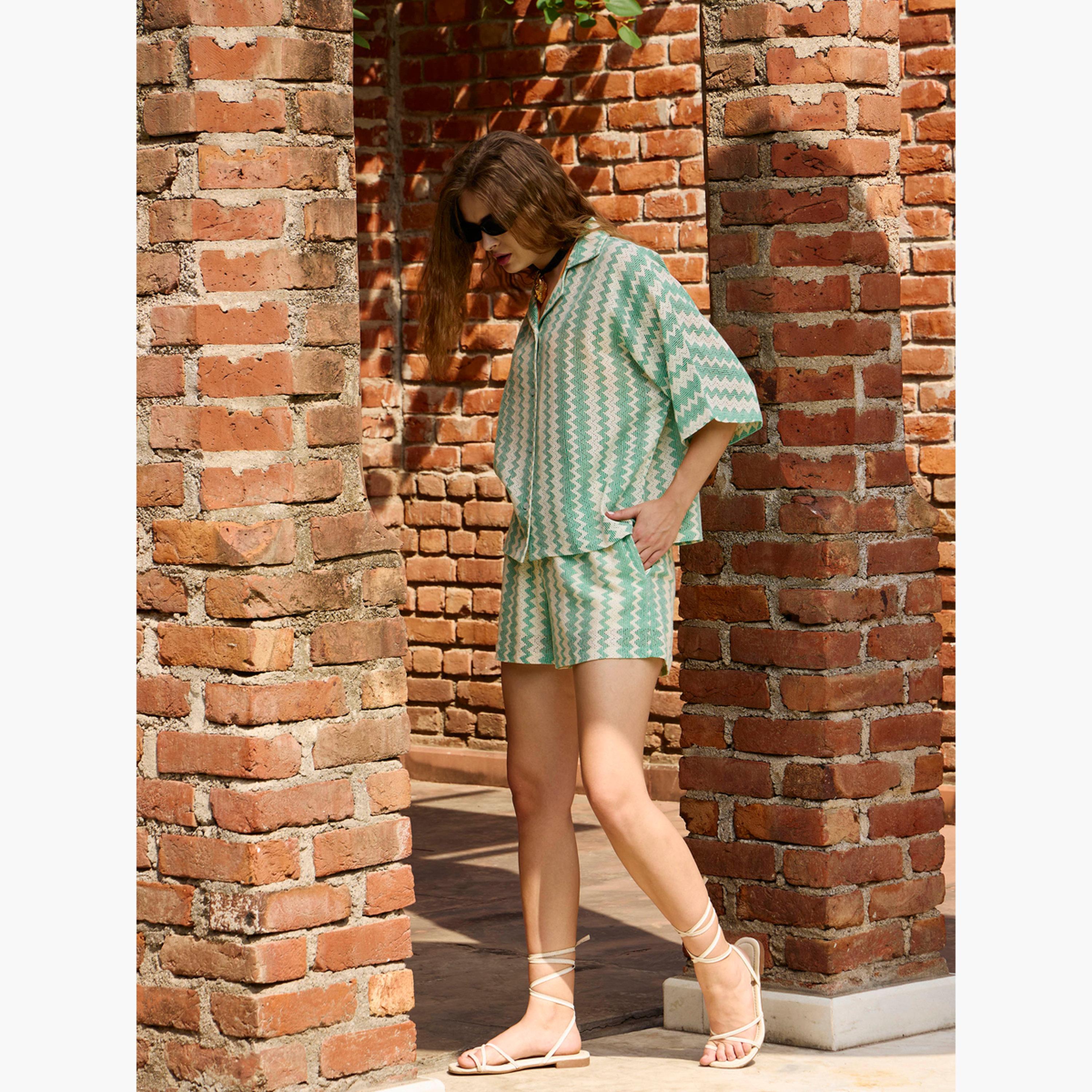 Sassafras Women Green Chevron Printed Short Sleeve Oversized Shirt-women-clothing-shirtsandblouses-shirts-image-3