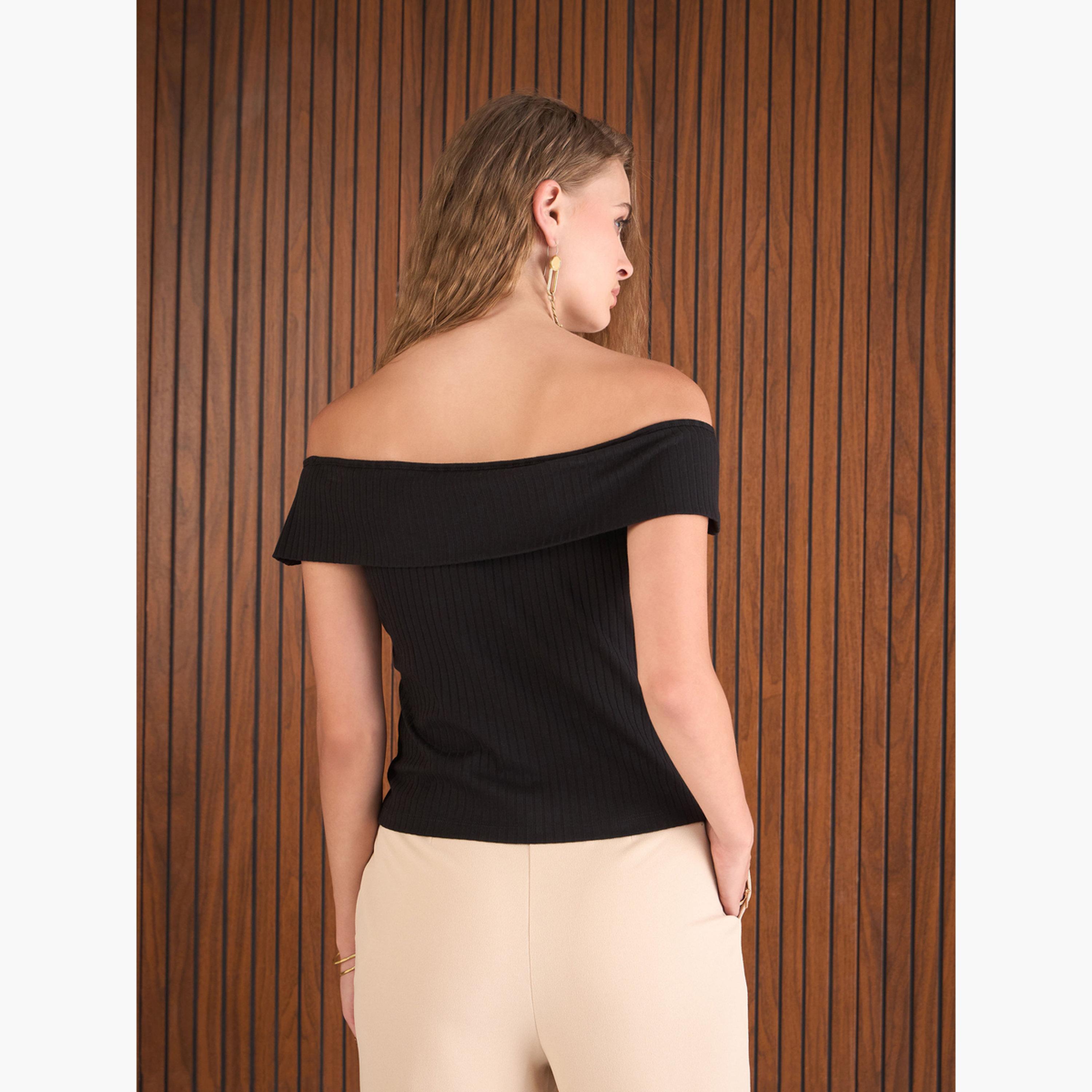 ساسافراس - بلوزة نسائية سوداء مضلعة مكشوفة الكتفين-women-clothing-tshirts-image-5