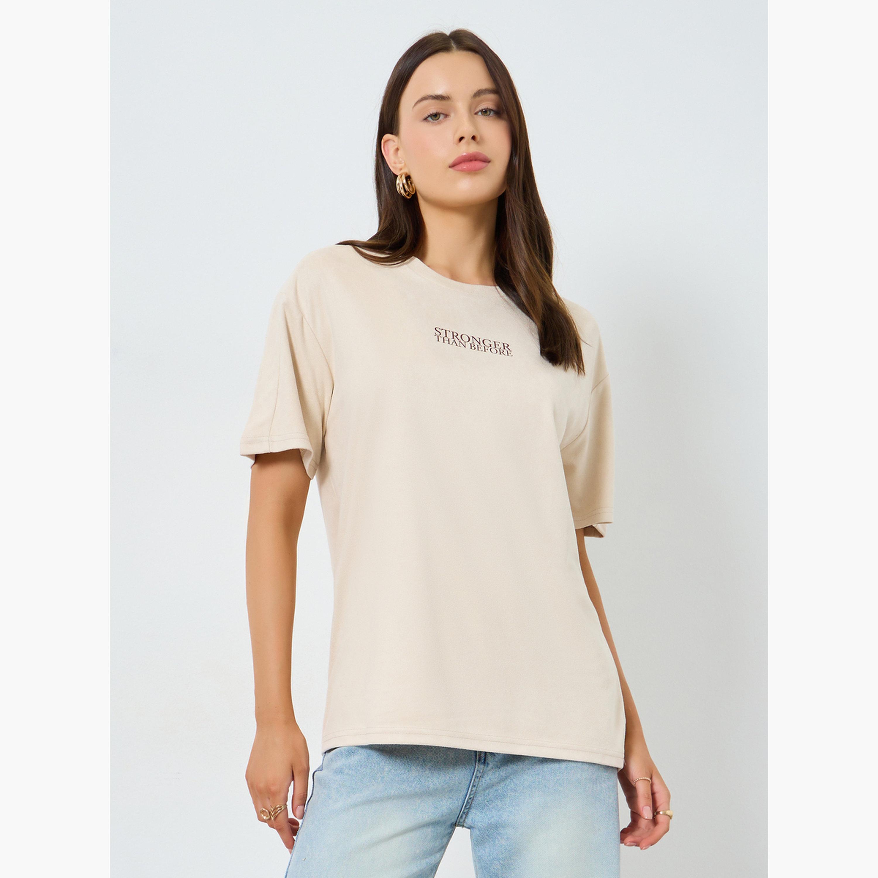 ستايلي - تي شيرت بيج مقاس واسع بشعار-women-clothing-tshirts-image-1